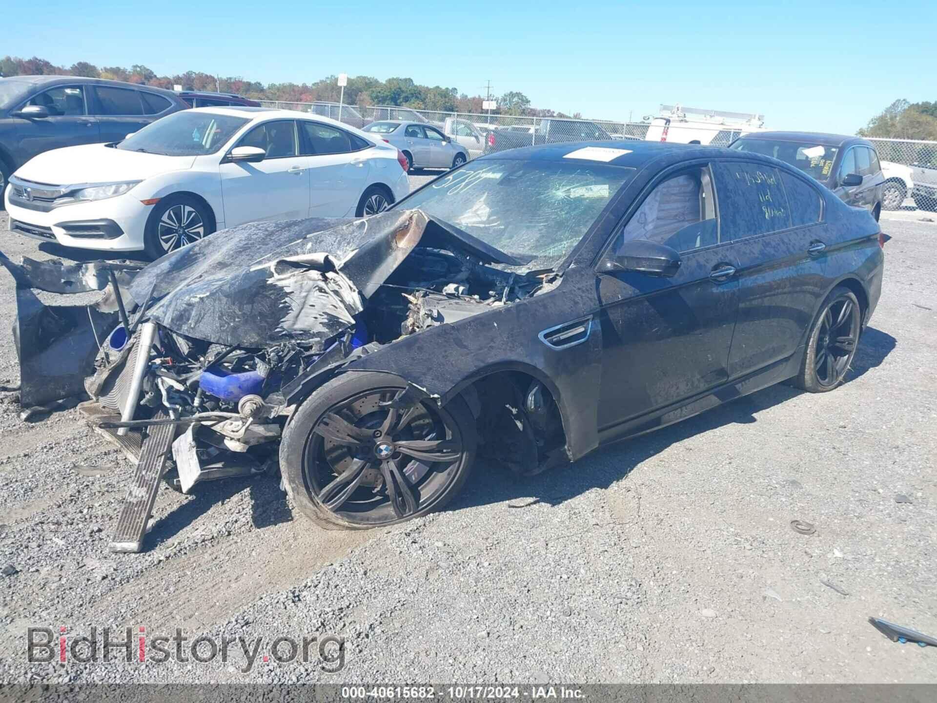 2013 BMW M5 - VIN: WBSFV9C51DD095781 - Фото 2