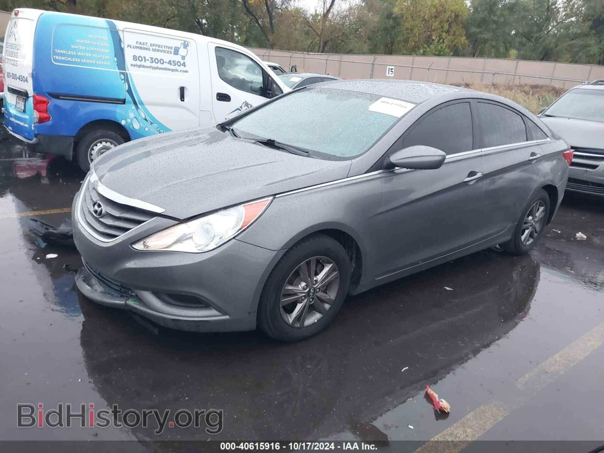 2011 HYUNDAI SONATA - VIN: 5NPEB4AC2BH292272 - Фото 2