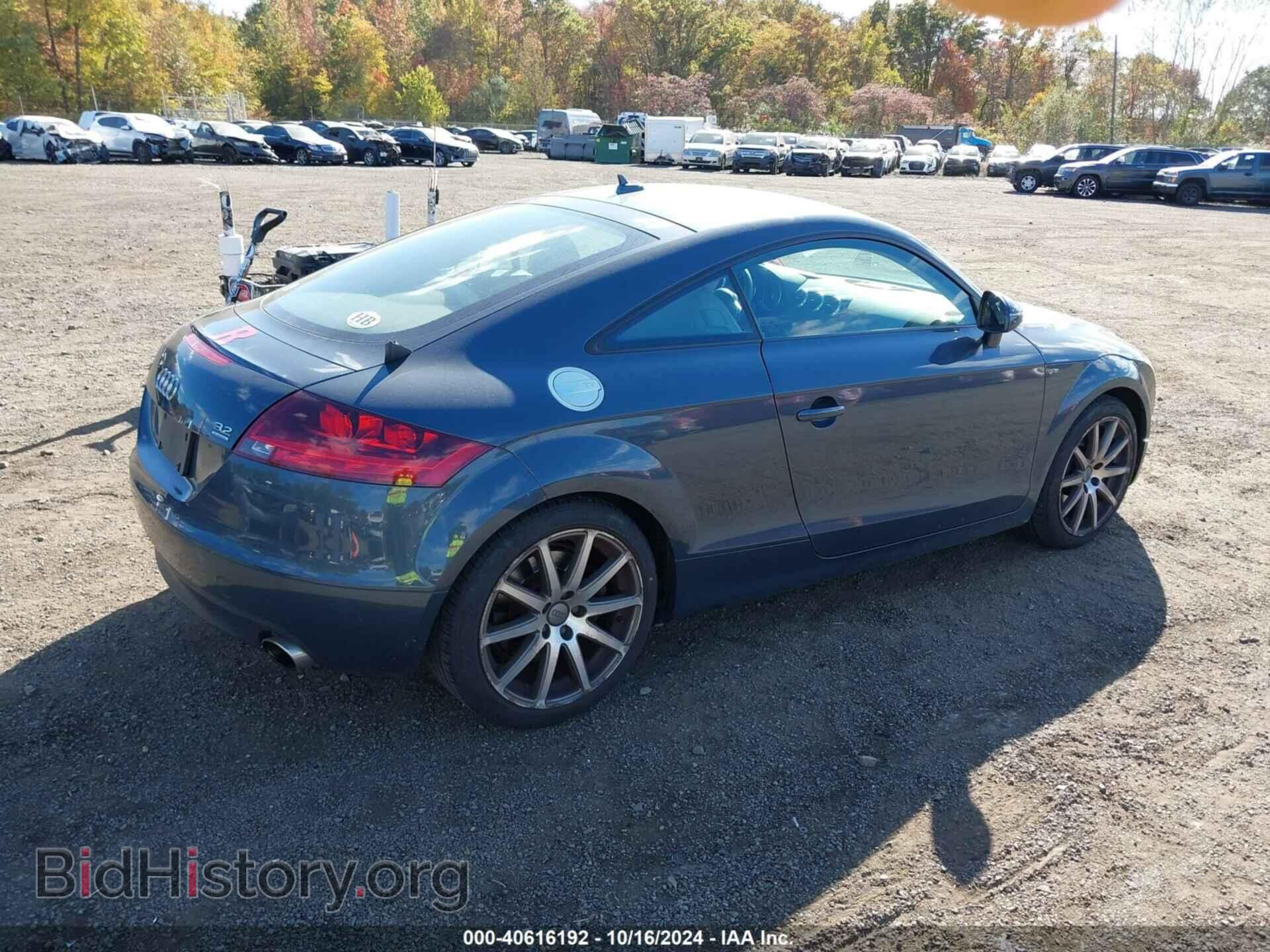 2009 AUDI TT - VIN: TRUDD38J491011665 - Photo 4