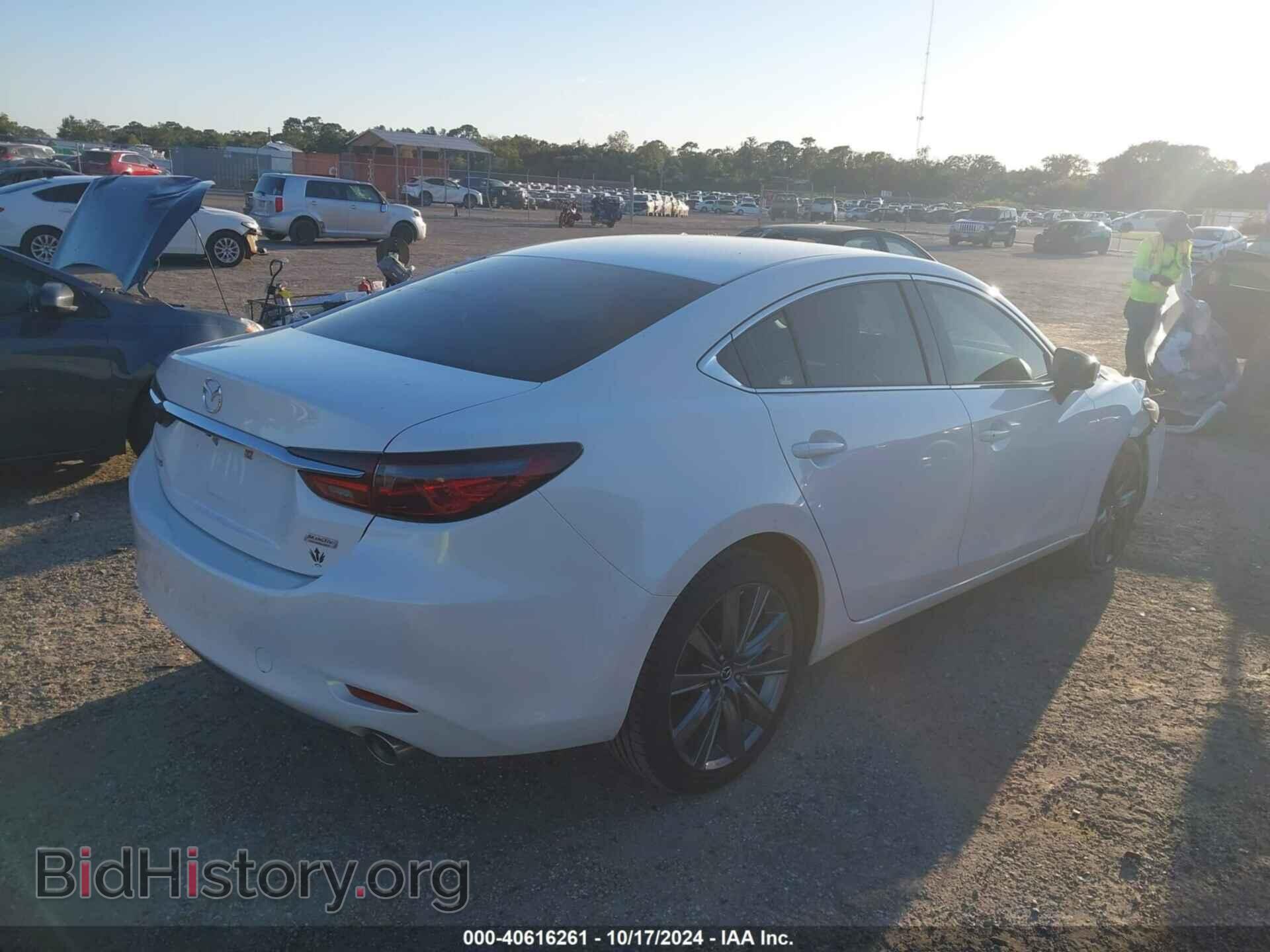 2018 MAZDA MAZDA6 - VIN: JM1GL1VM2J1332816 - Фото 4