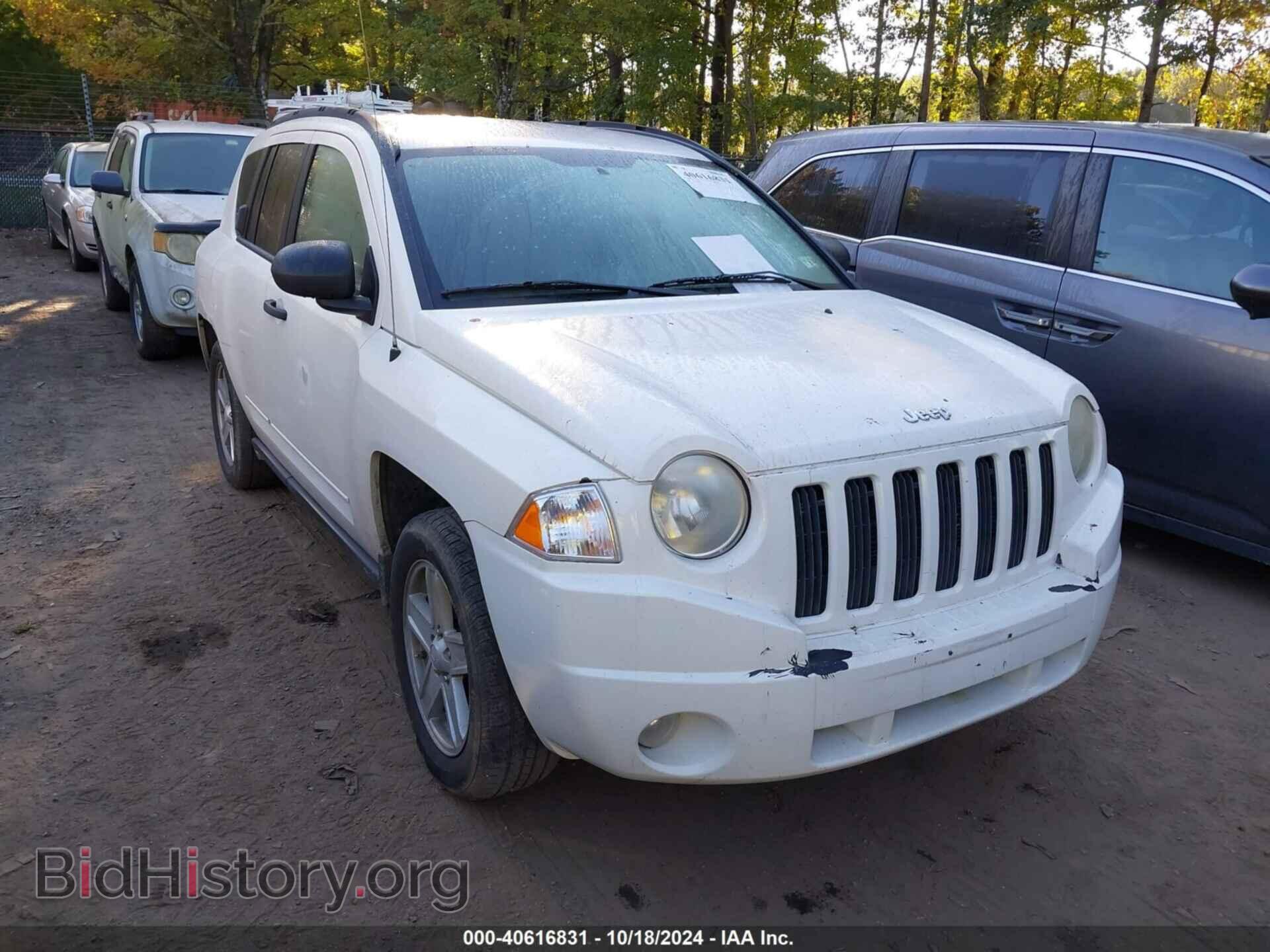 Фотография 1J8FT47048D711552 - JEEP COMPASS 2008