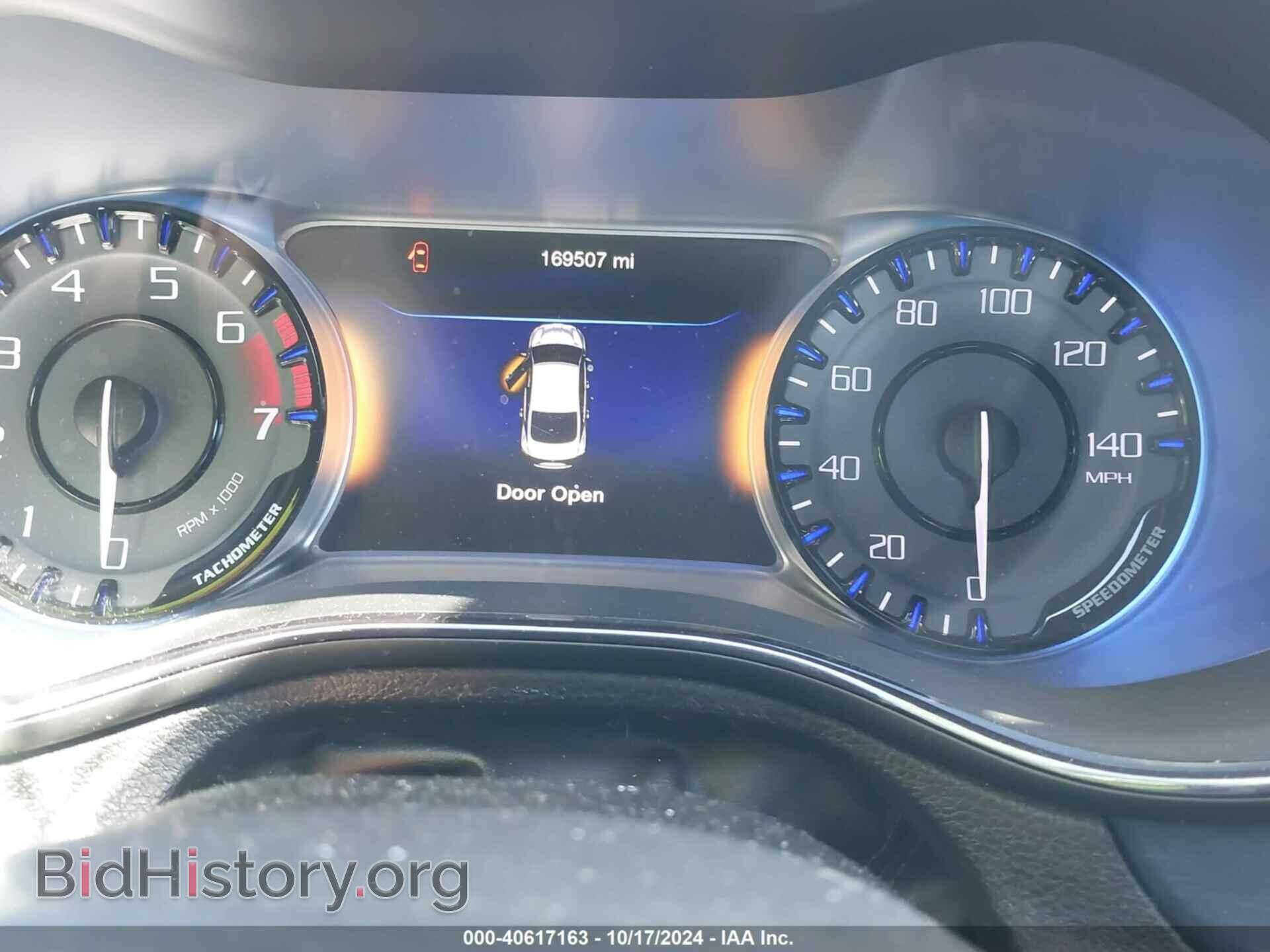 2015 CHRYSLER 200 - VIN: 1C3CCCBB8FN647802 - Photo 7