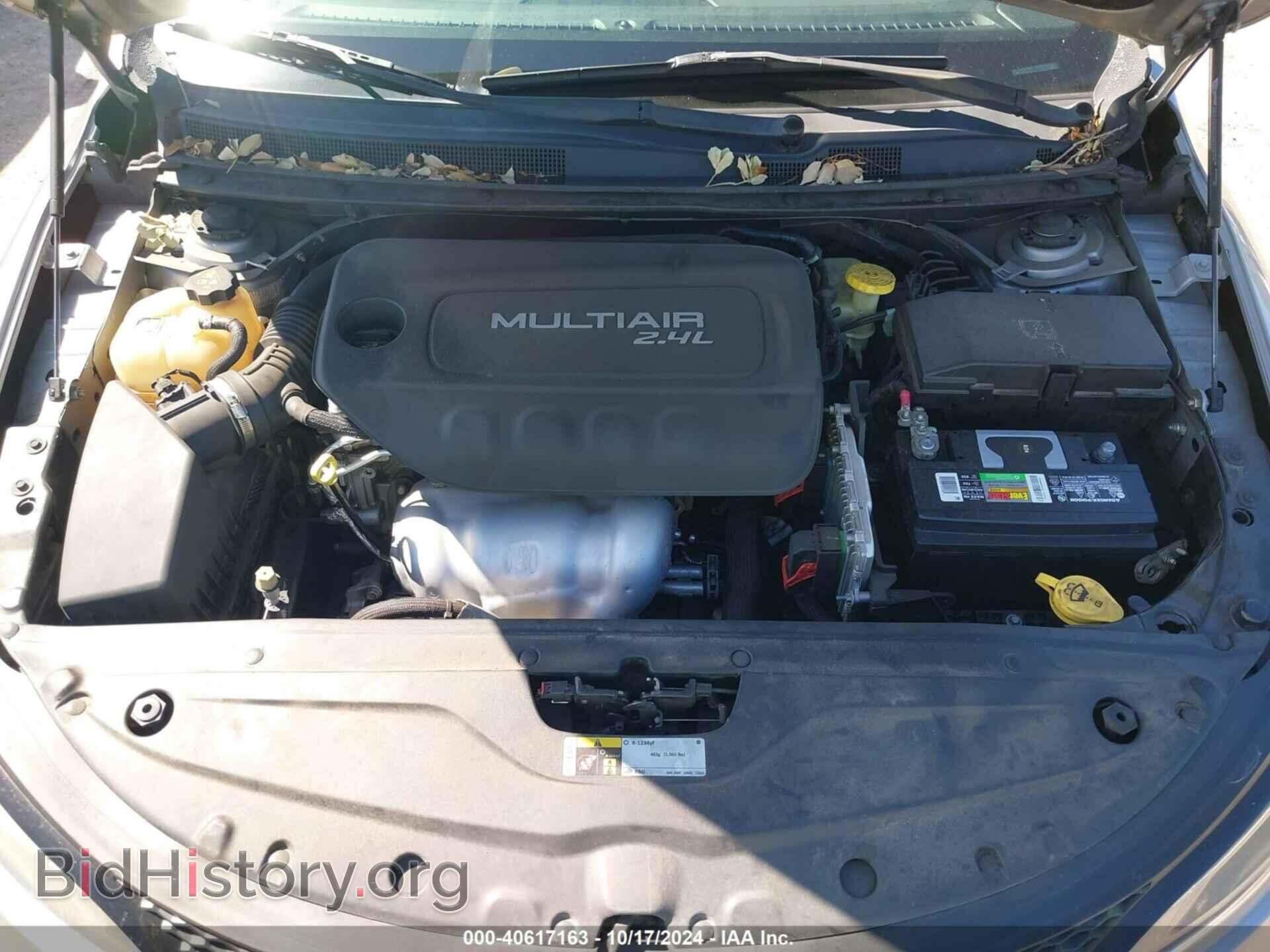 2015 CHRYSLER 200 - VIN: 1C3CCCBB8FN647802 - Photo 10