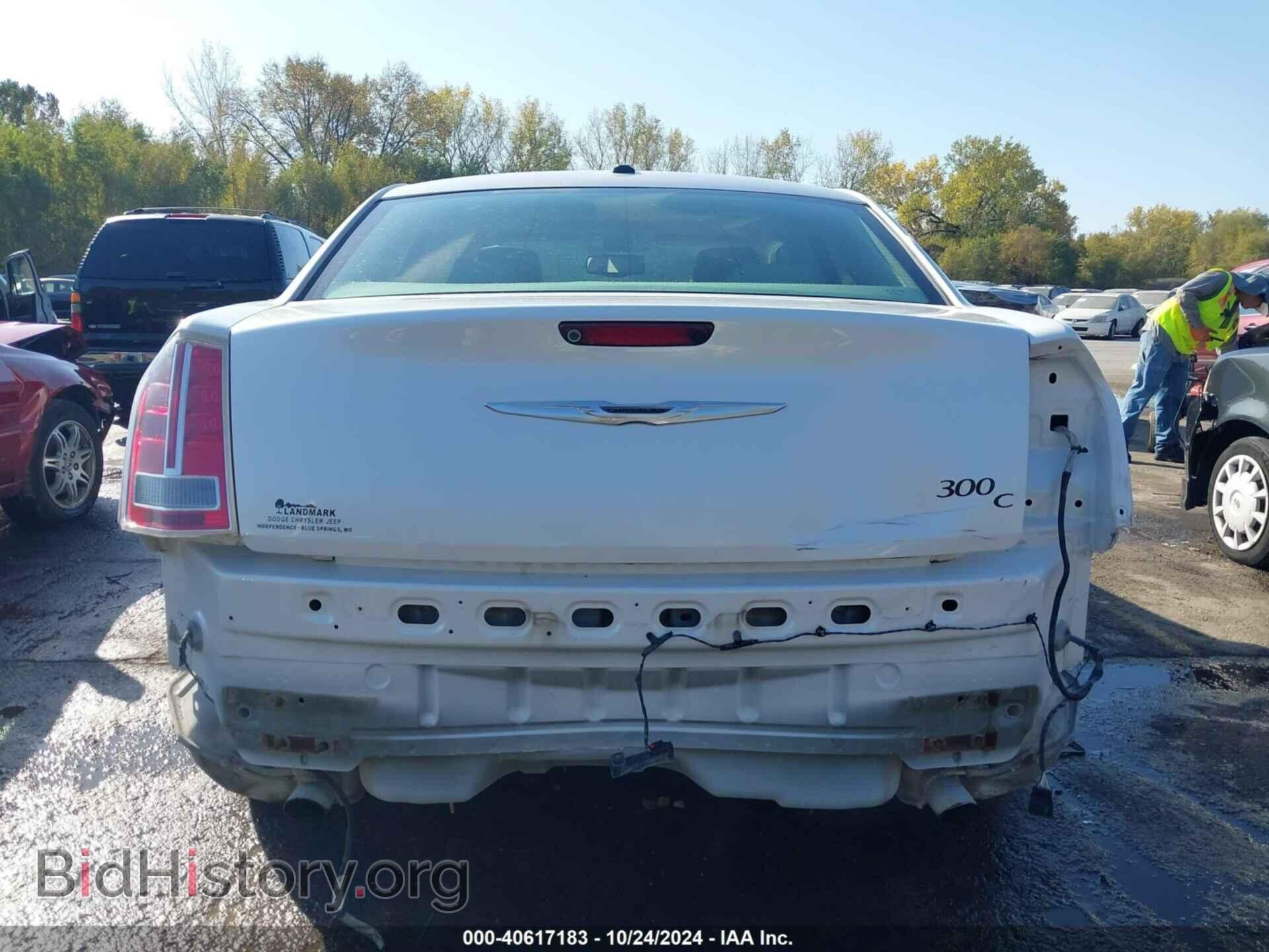 2011 CHRYSLER 300C - VIN: 2C3CA6CT3BH528959 - Фото 16