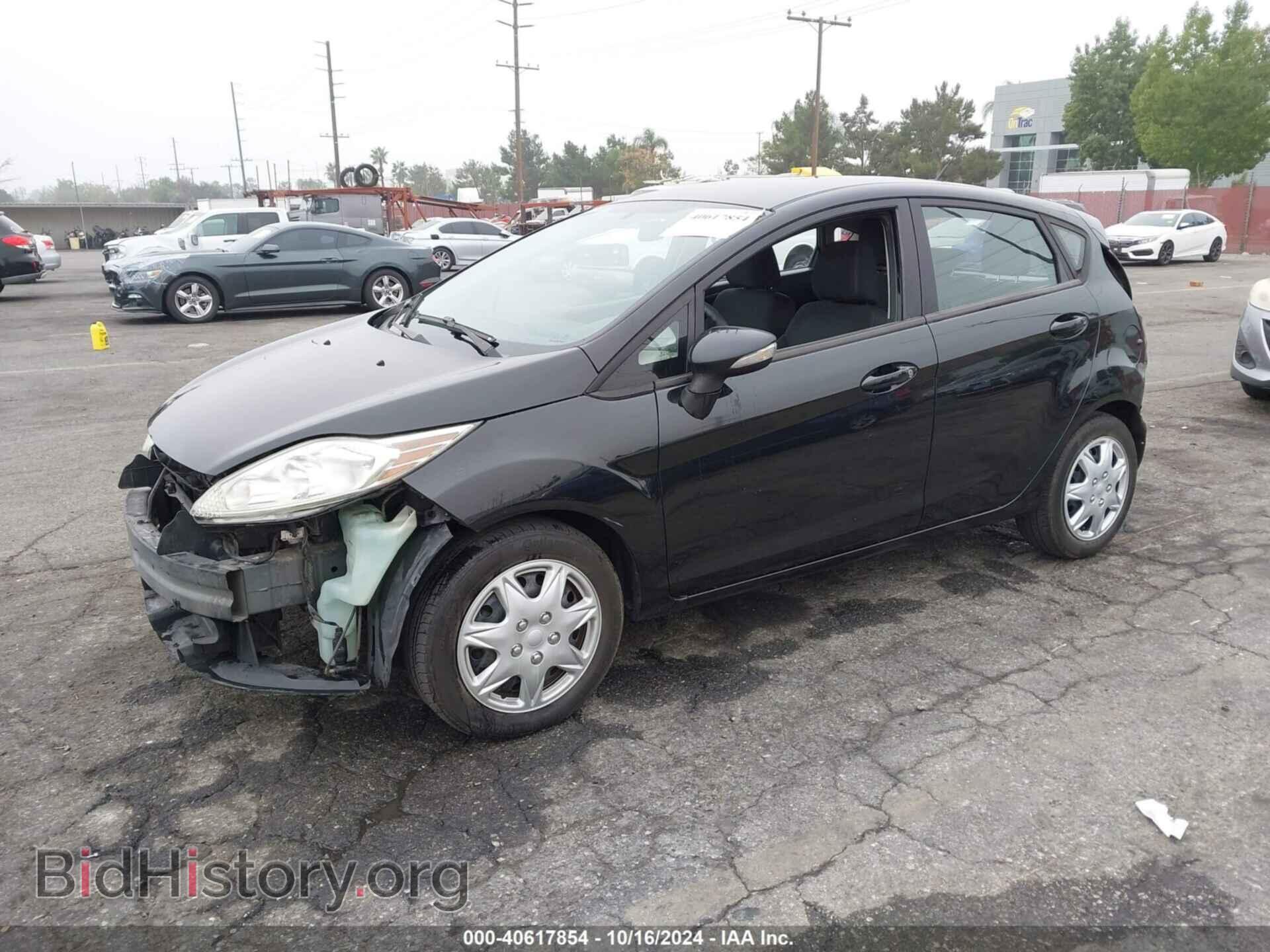 2013 FORD FIESTA - VIN: 3FADP4EJ6DM204946 - Фото 2