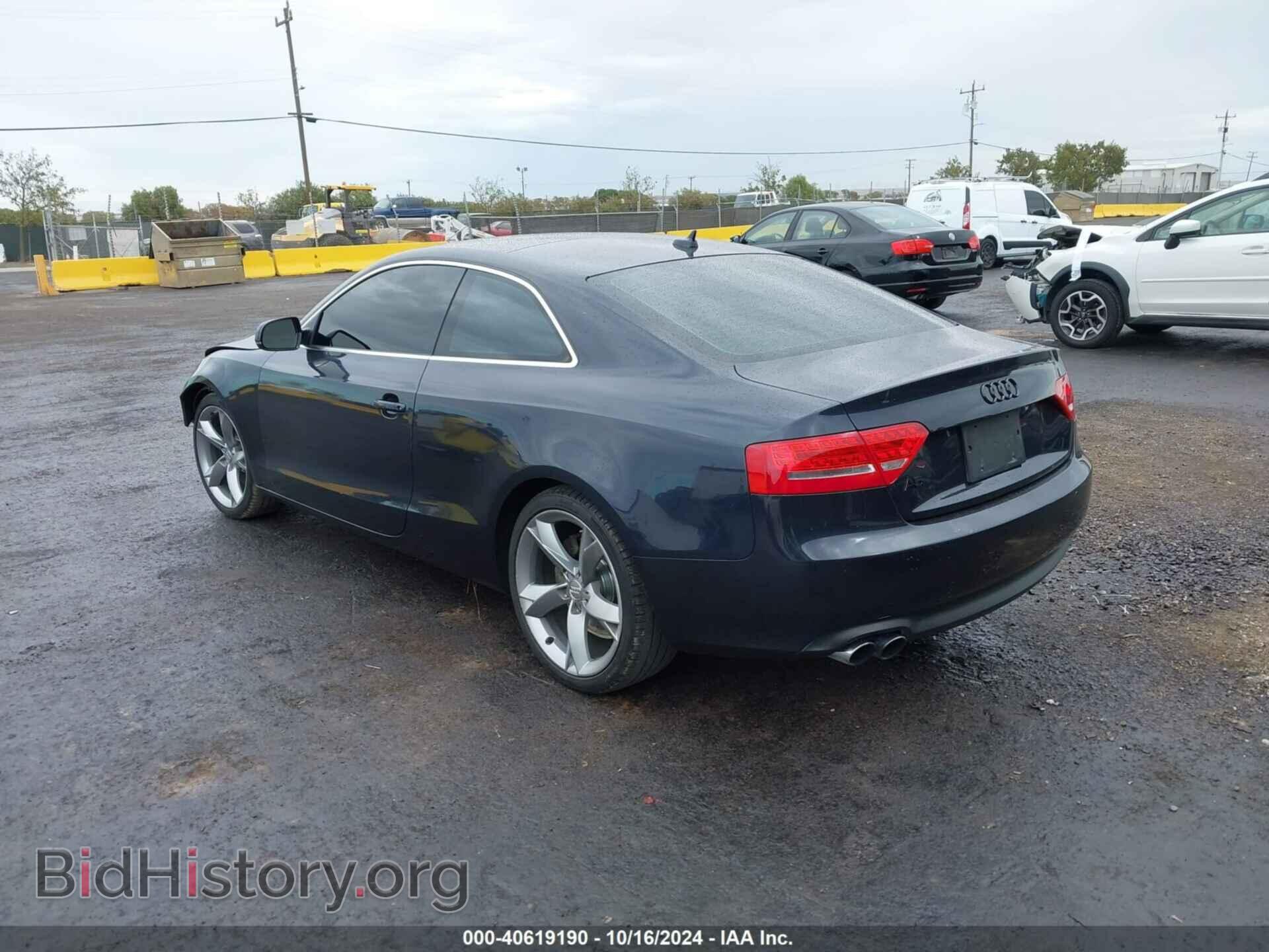 2011 AUDI A5 - VIN: WAURFAFR2BA096077 - Фото 3