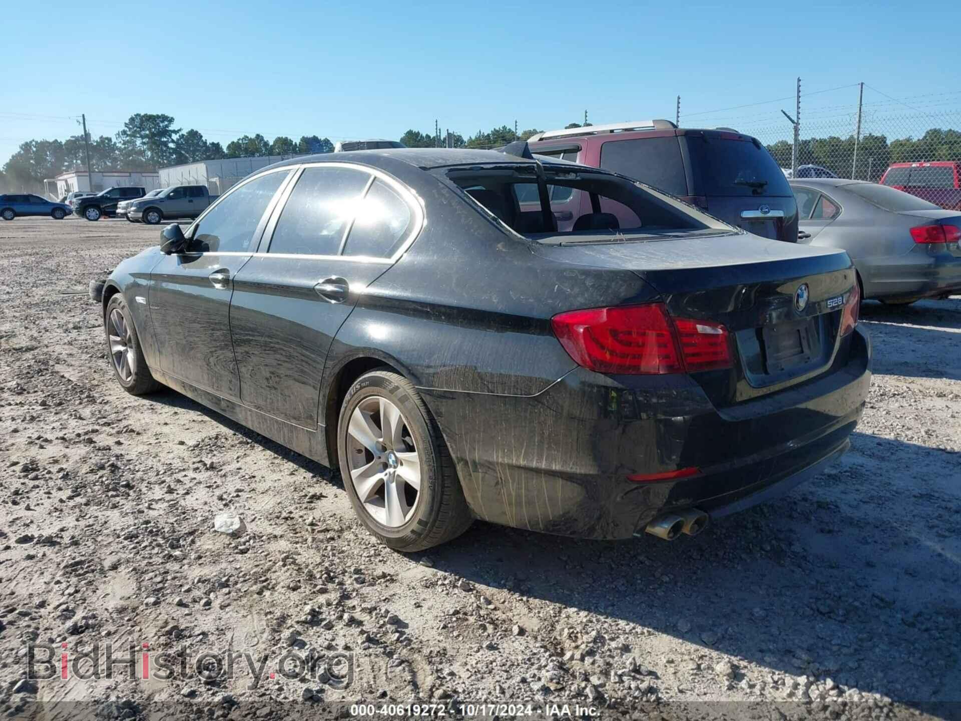 2011 BMW 528I - VIN: WBAFR1C57BC749065 - Фото 3