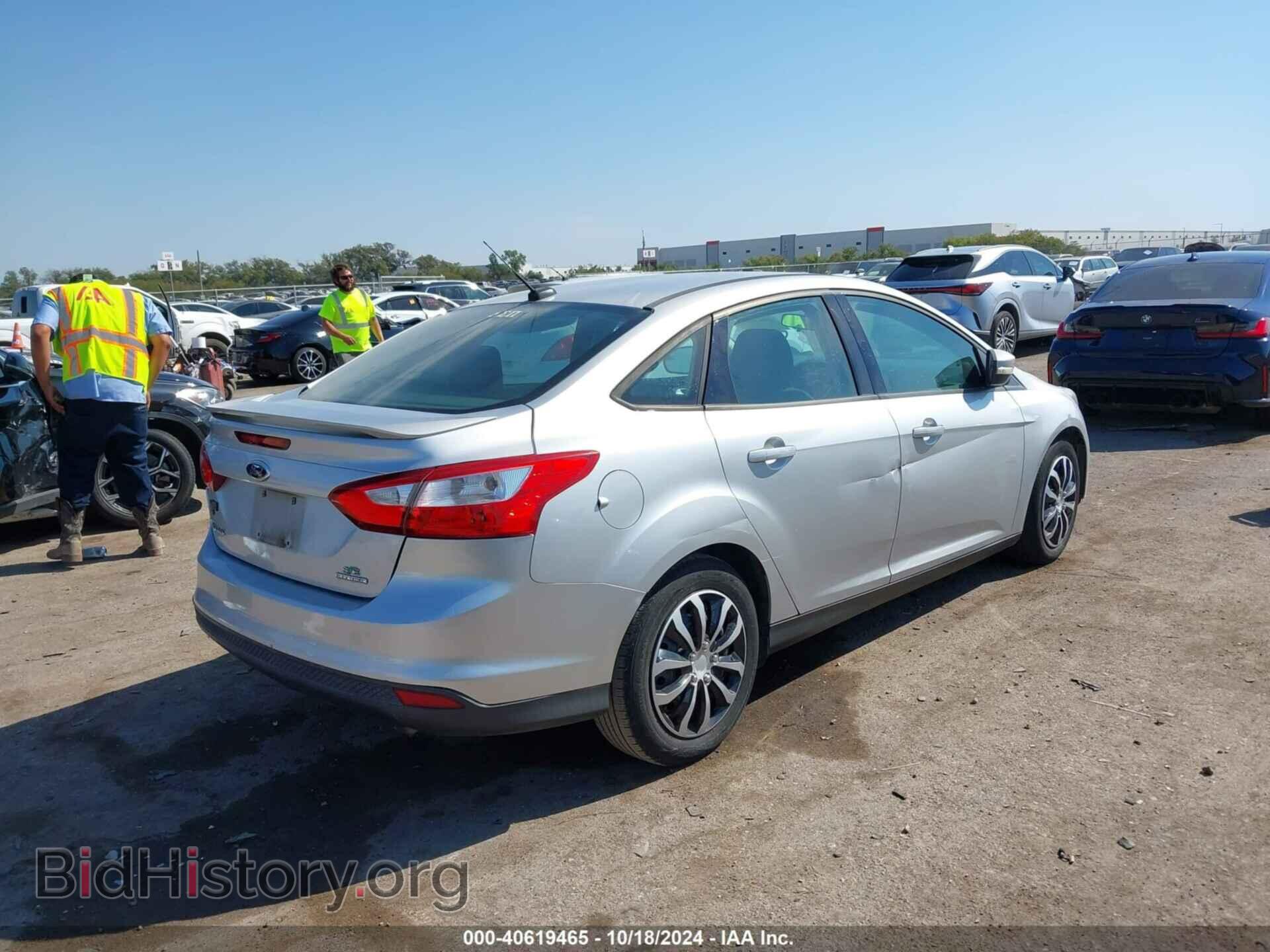 2013 FORD FOCUS - VIN: 1FADP3F2XDL176829 - Фото 4