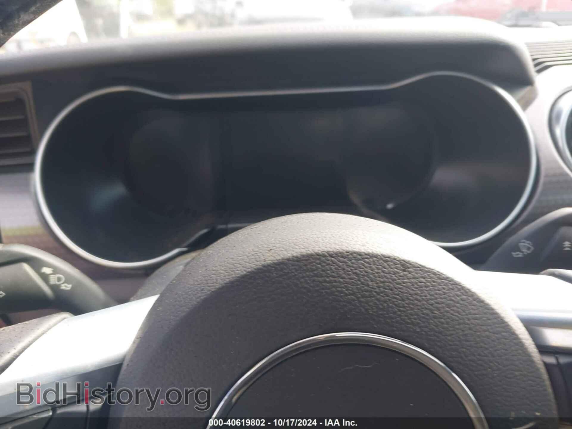 2019 FORD MUSTANG - VIN: 1FATP8UH5K5138085 - Фото 15