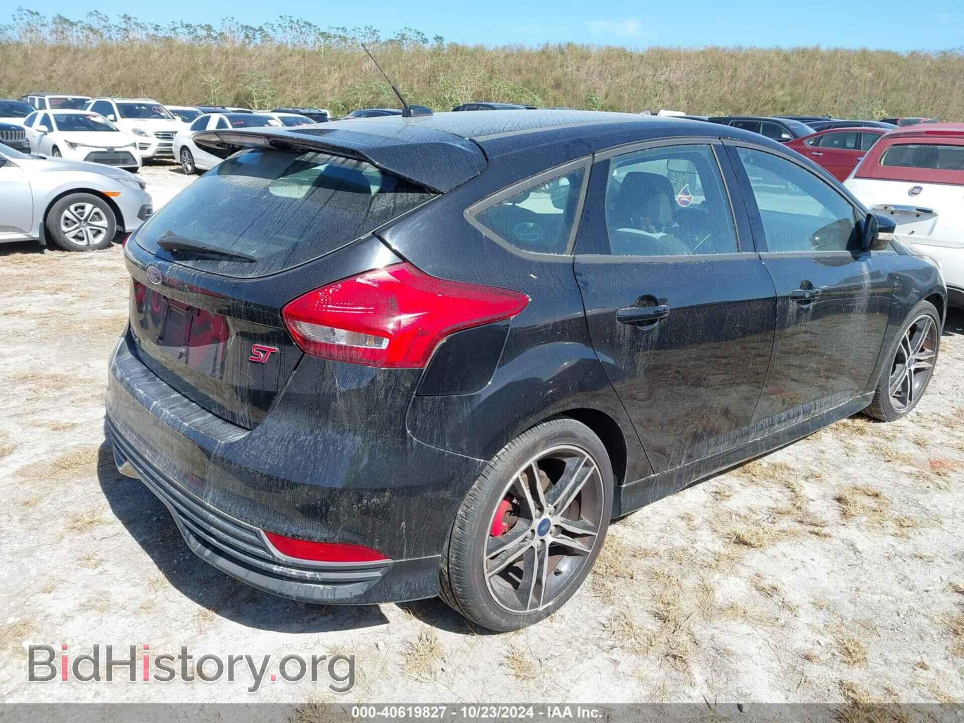 2017 FORD FOCUS ST - VIN: 1FADP3L95HL301324 - Фото 4