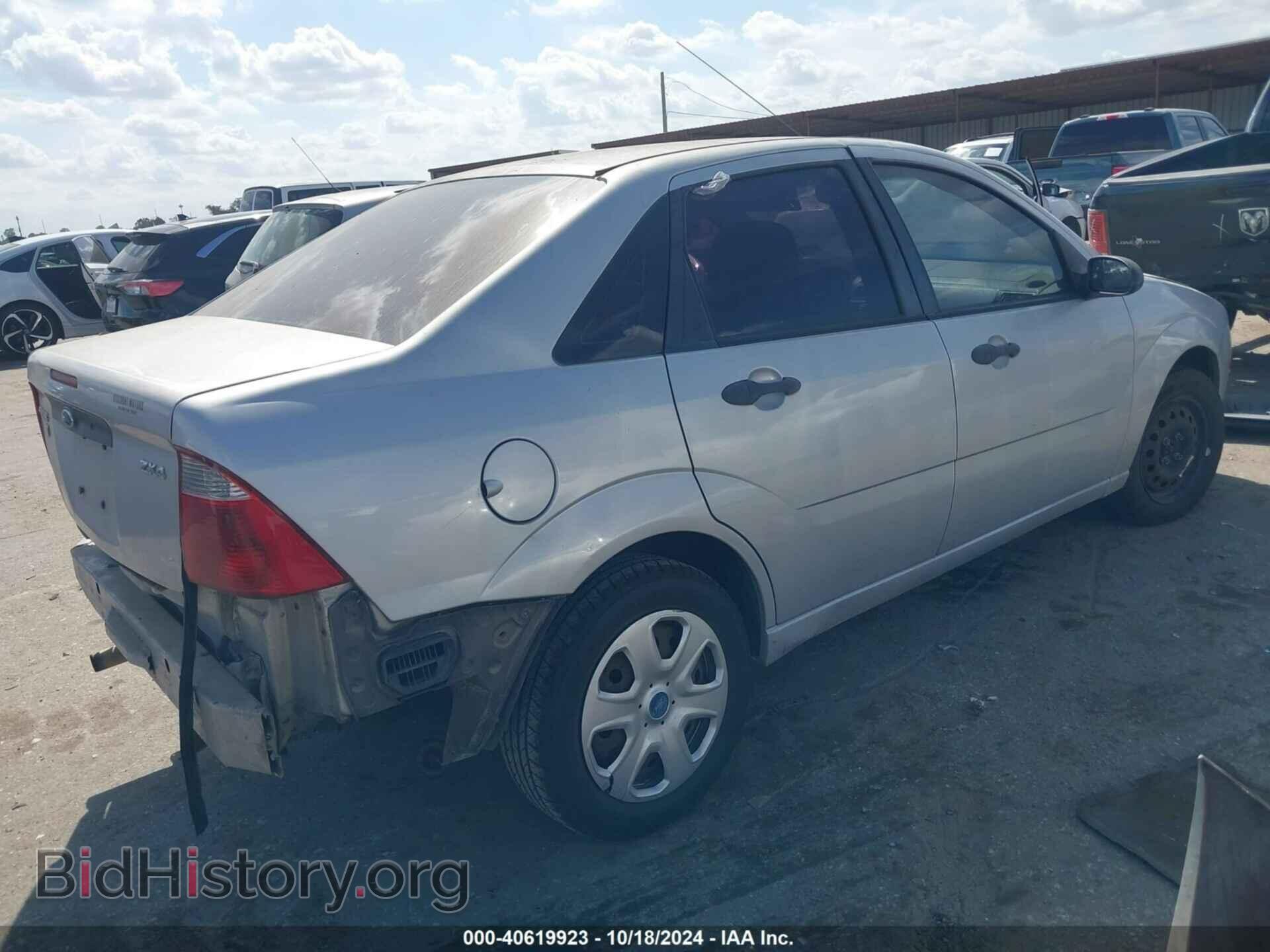 2006 FORD FOCUS - VIN: 1FAFP34N76W215531 - Фото 4
