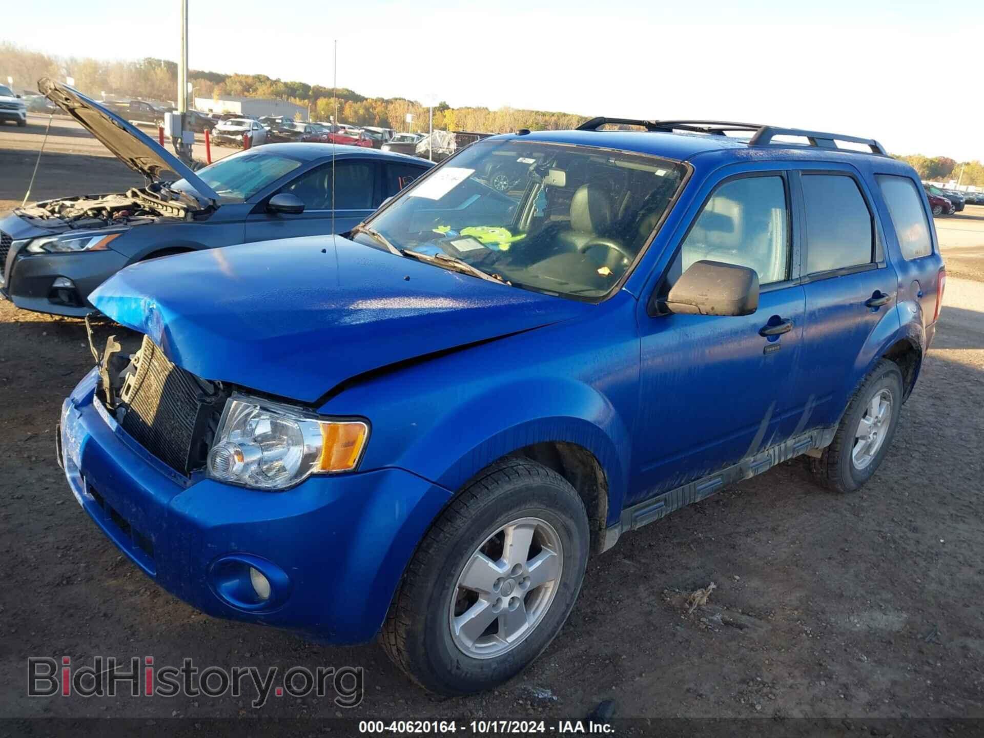 2011 FORD ESCAPE - VIN: 1FMCU9DG1BKC45440 - Фото 2