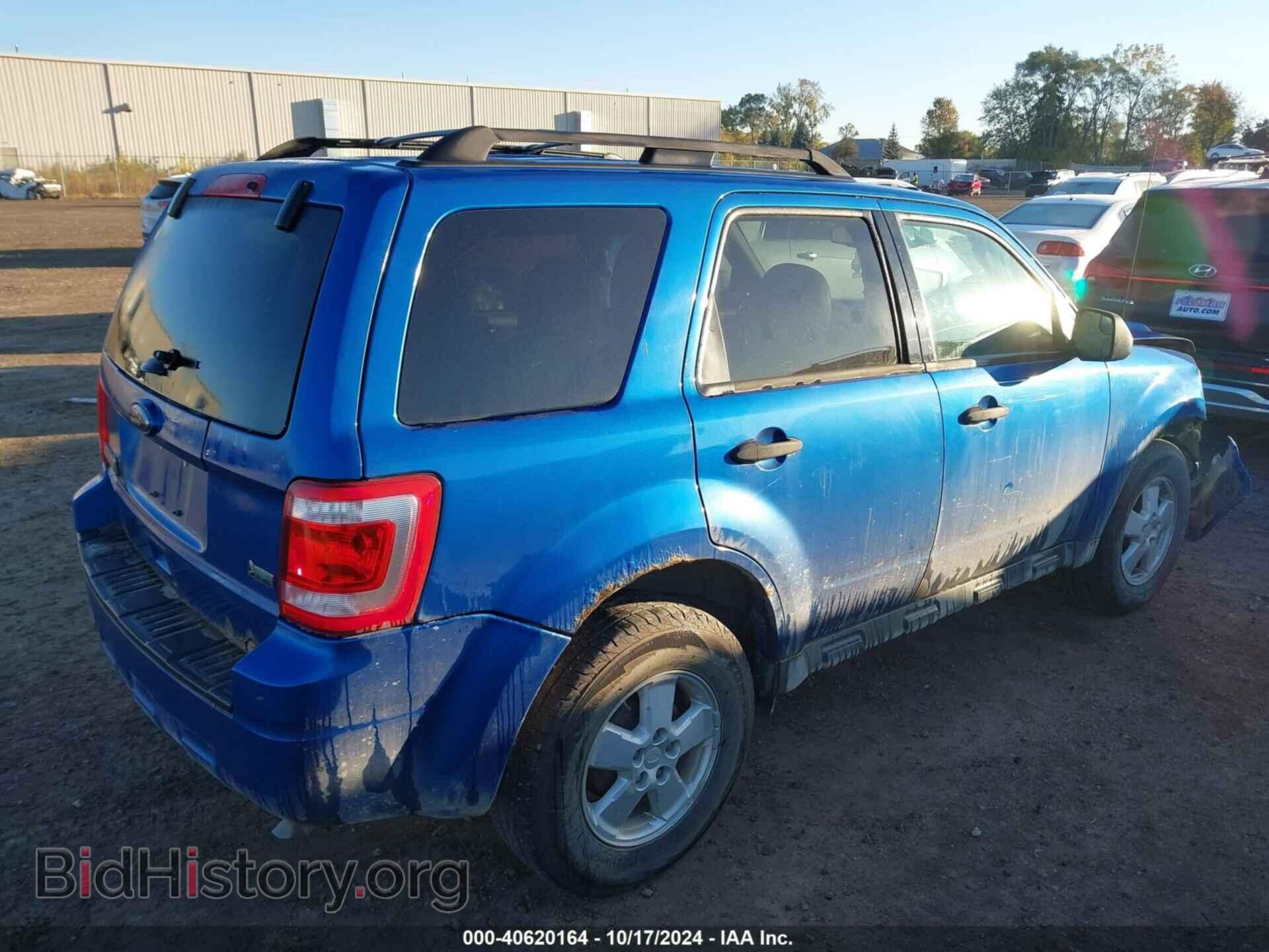 2011 FORD ESCAPE - VIN: 1FMCU9DG1BKC45440 - Фото 4
