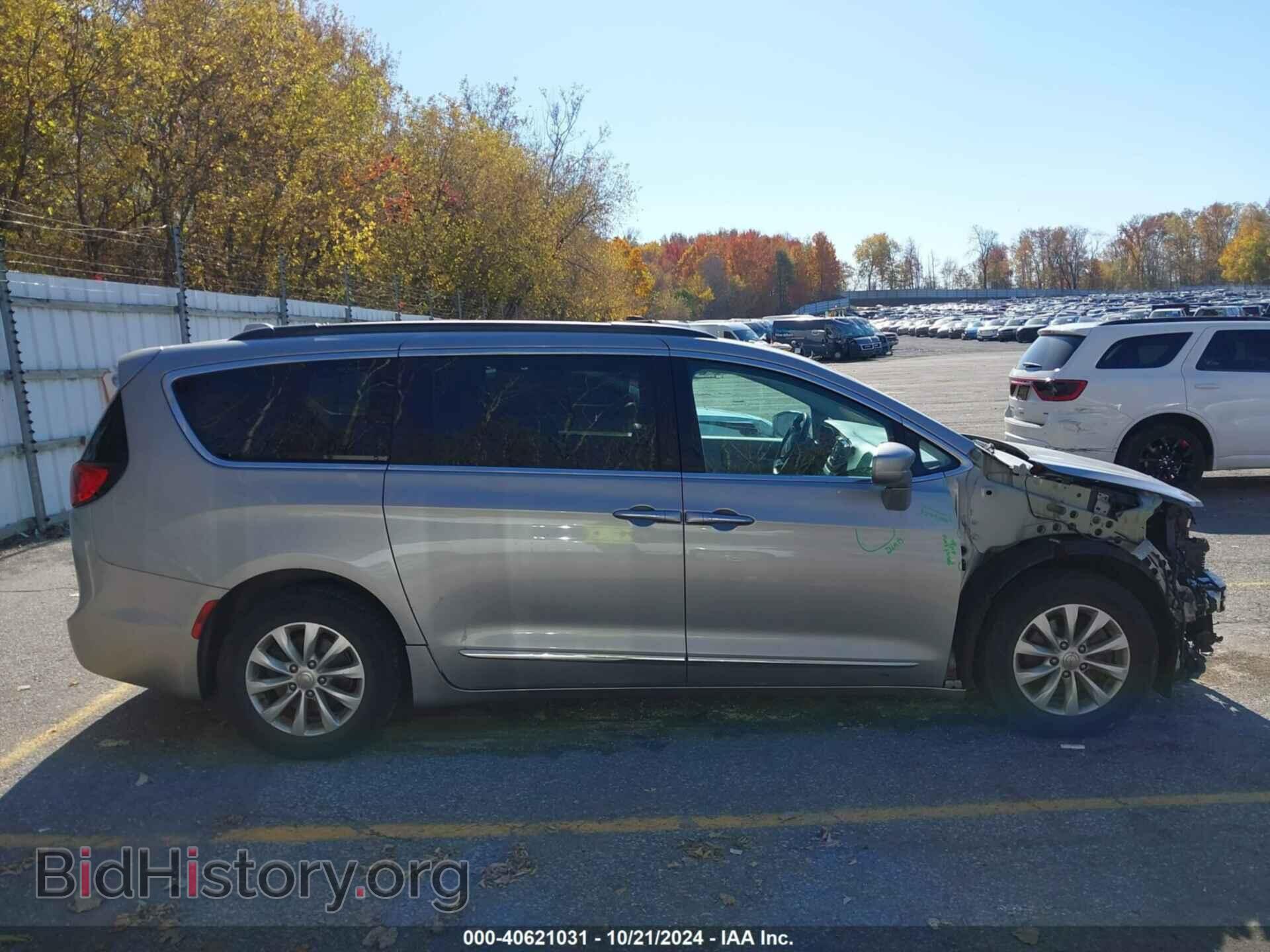 2017 CHRYSLER PACIFICA - VIN: 2C4RC1BG2HR702384 - Фото 13