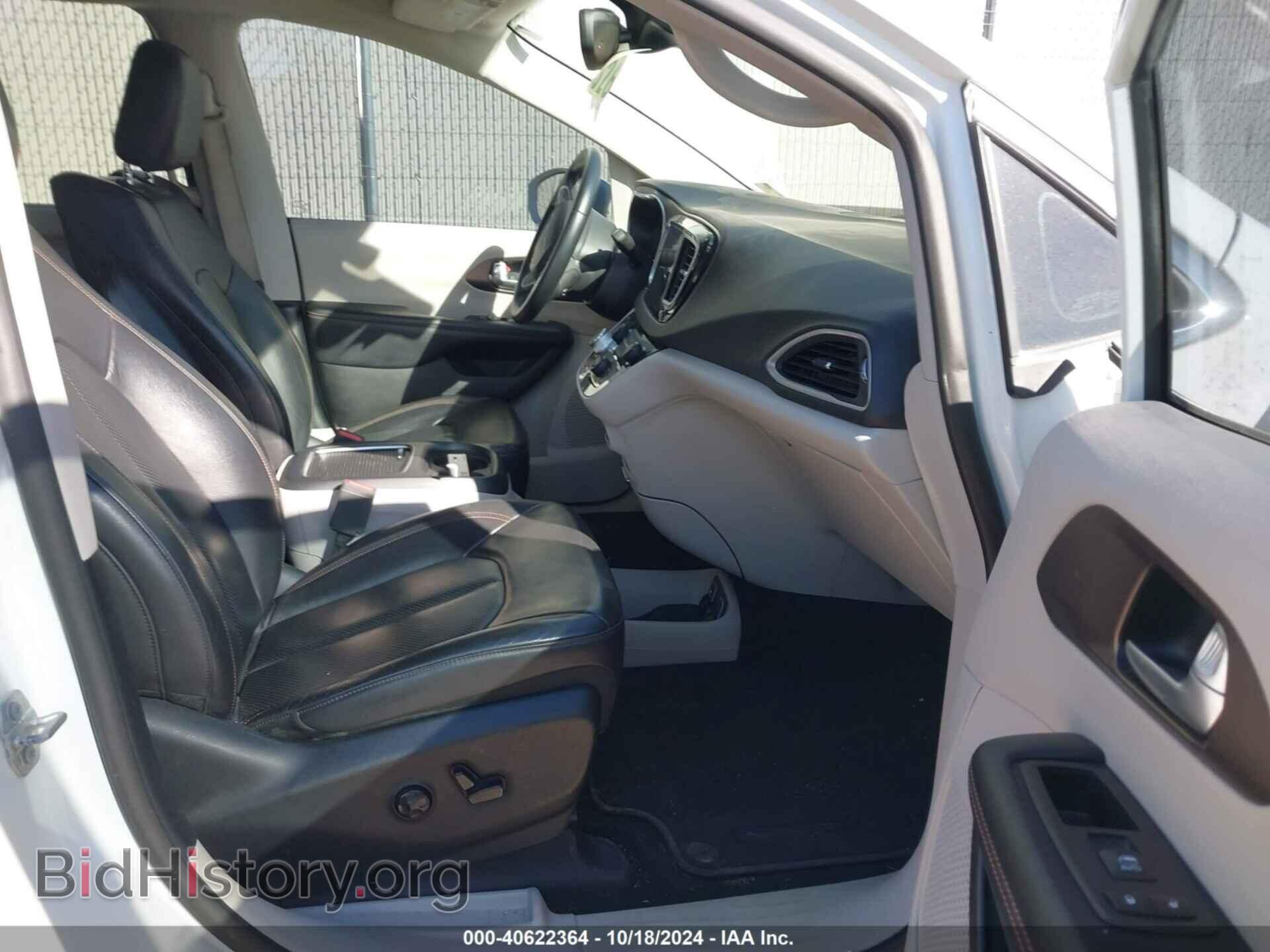 2017 CHRYSLER PACIFICA - VIN: 2C4RC1EG7HR684105 - Фото 5