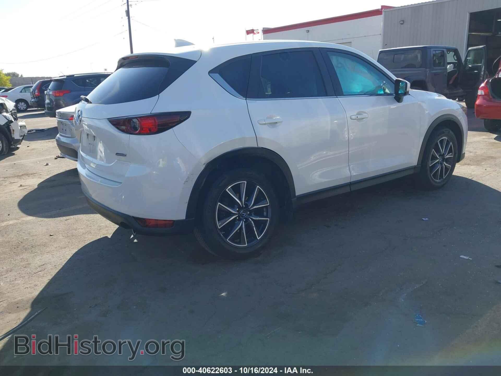 2018 MAZDA CX-5 - VIN: JM3KFBCM2J0322990 - Фото 4