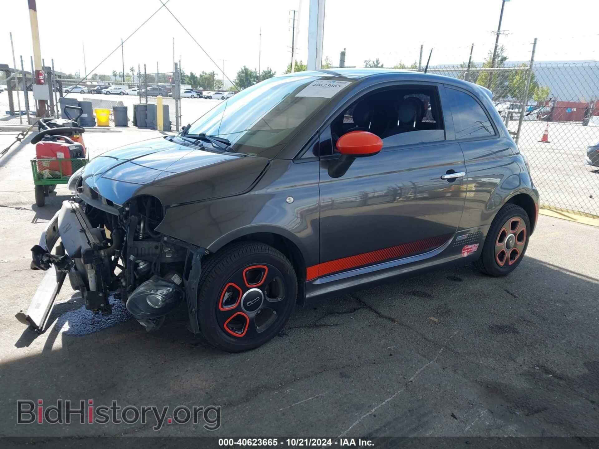 2015 FIAT 500E - VIN: 3C3CFFGEXFT709776 - Фото 2
