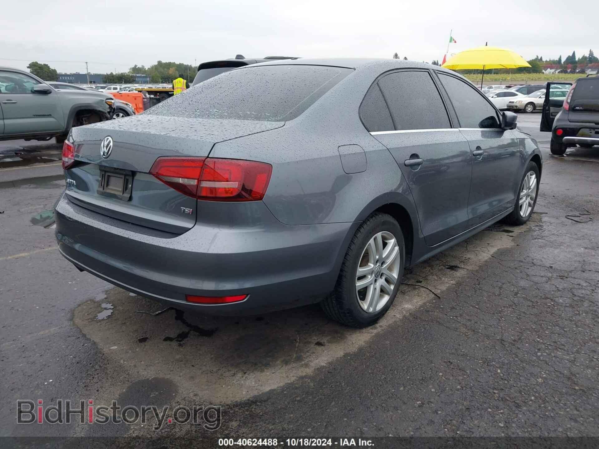 2017 VOLKSWAGEN JETTA - VIN: 3VW2B7AJ7HM319761 - Фото 4