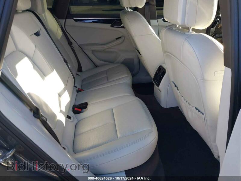 2016 Porsche MACAN (VIN WP1AB2A58GLB47176) — фото 8 из 16