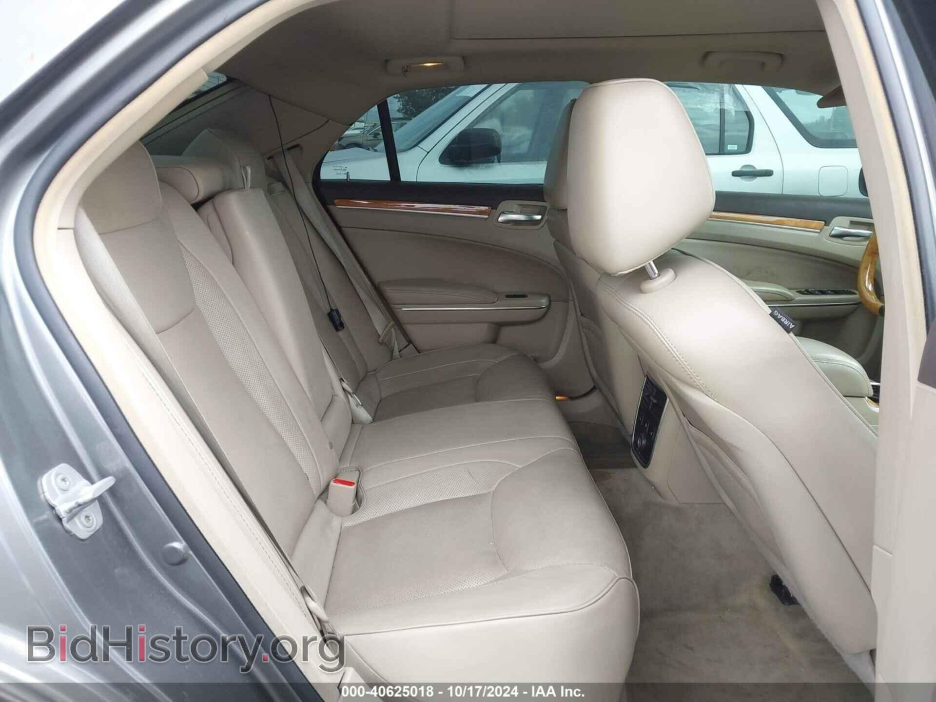 2012 CHRYSLER 300 - VIN: 2C3CCACG4CH207806 - Фото 8