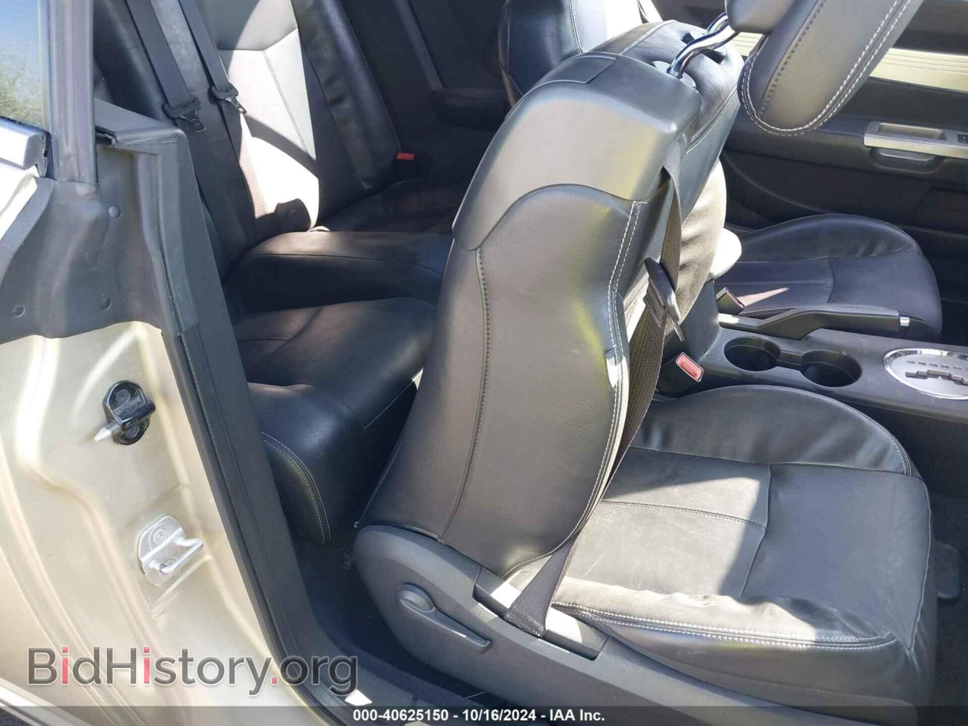 2010 CHRYSLER SEBRING - VIN: 1C3BC5ED7AN122369 - Фото 8