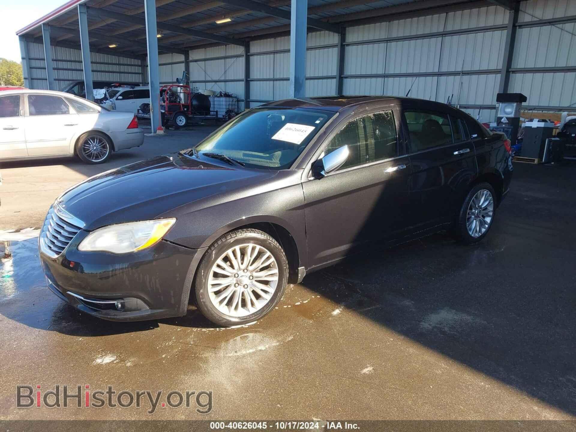 2011 CHRYSLER 200 - VIN: 1C3BC2FG7BN504569 - Фото 2