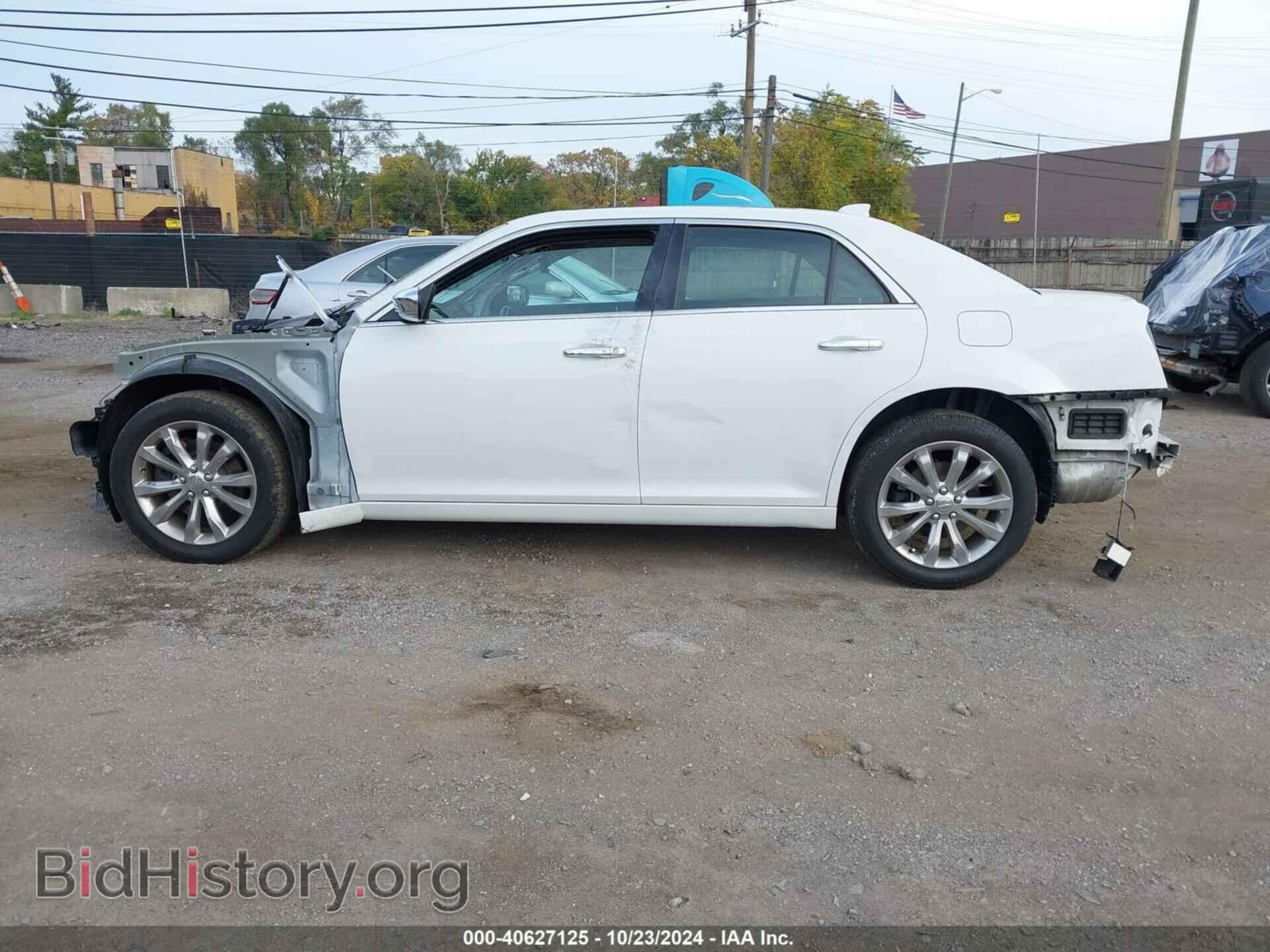 2017 CHRYSLER 300C - VIN: 2C3CCAKG0HH612828 - Фото 13