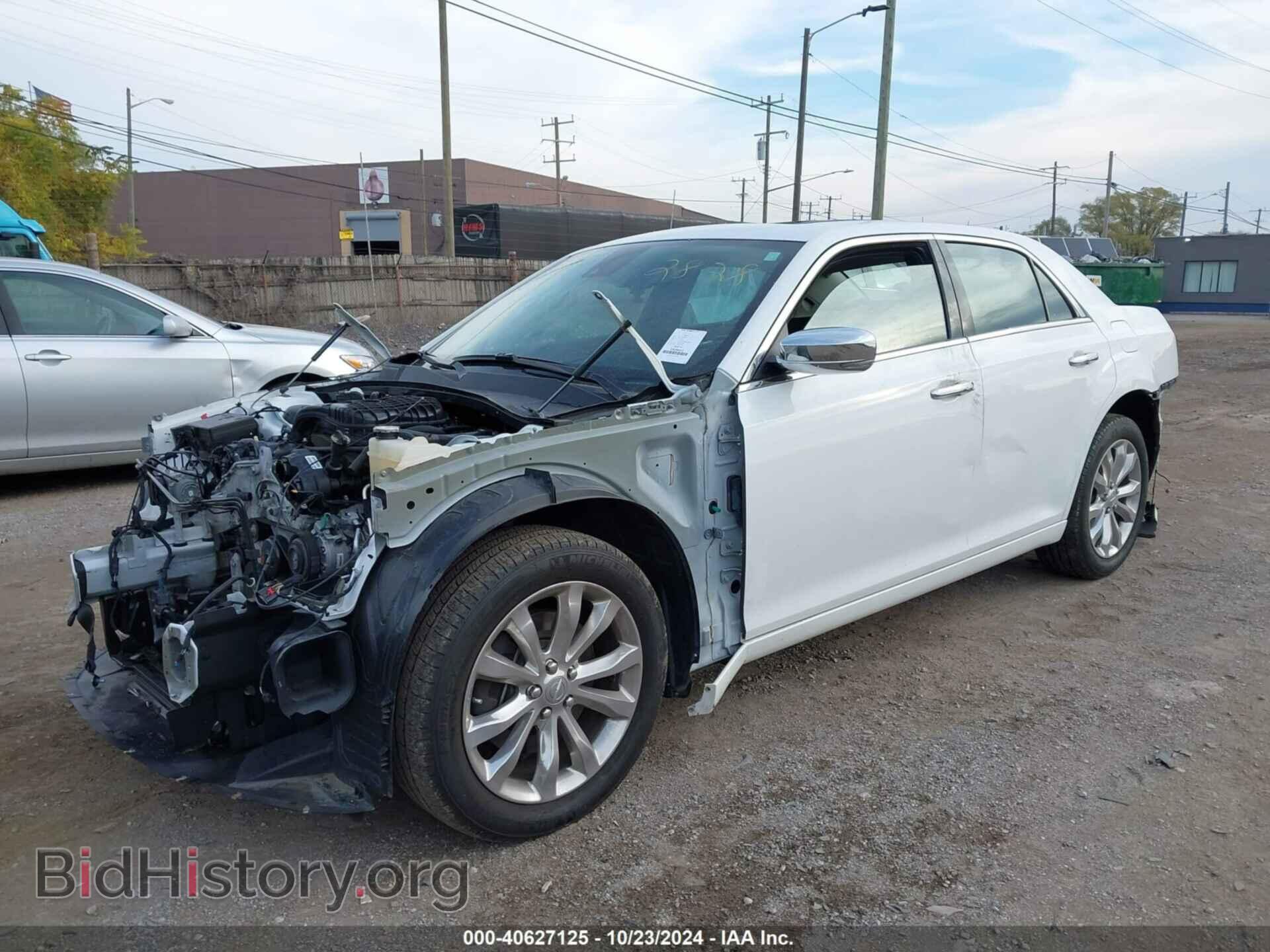 2017 CHRYSLER 300C - VIN: 2C3CCAKG0HH612828 - Фото 6