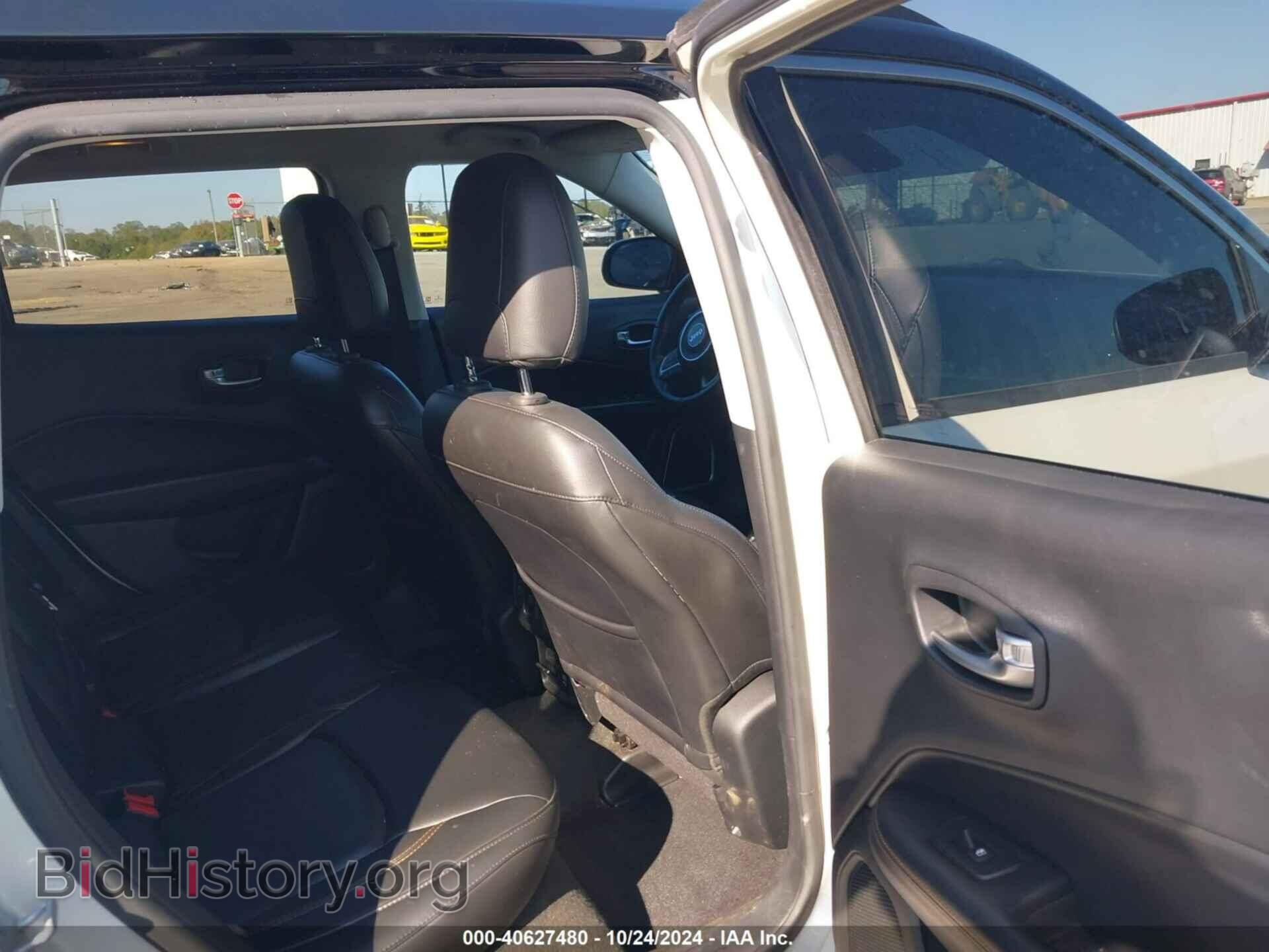 2018 JEEP COMPASS - VIN: 3C4NJCCB0JT123934 - Фото 8