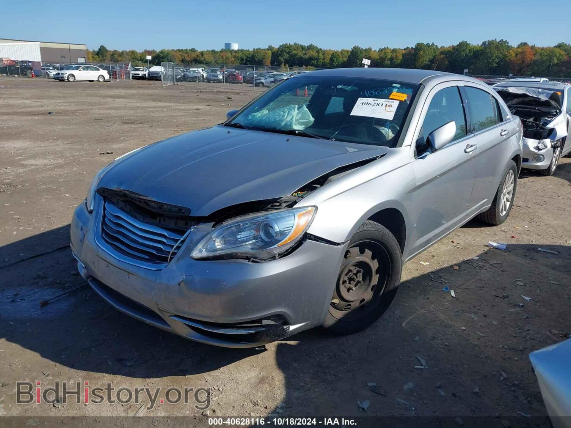 2013 CHRYSLER 200 - VIN: 1C3CCBBB9DN601418 - Фото 2