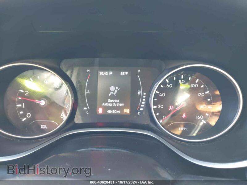 2020 Jeep COMPASS (VIN 3C4NJCABXLT257968) — фото 7 из 16
