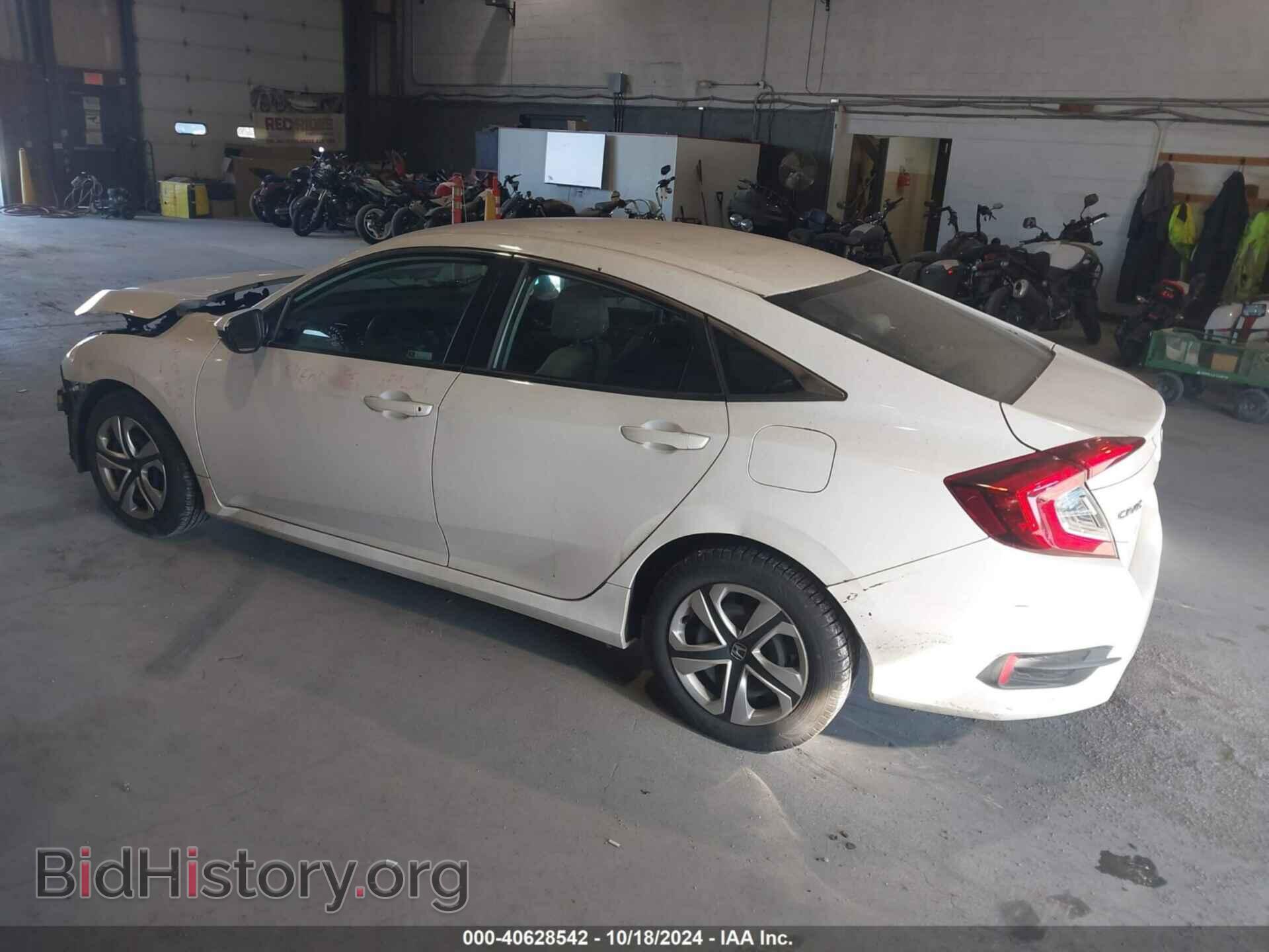 2018 HONDA CIVIC - VIN: 2HGFC2F54JH581582 - Фото 3