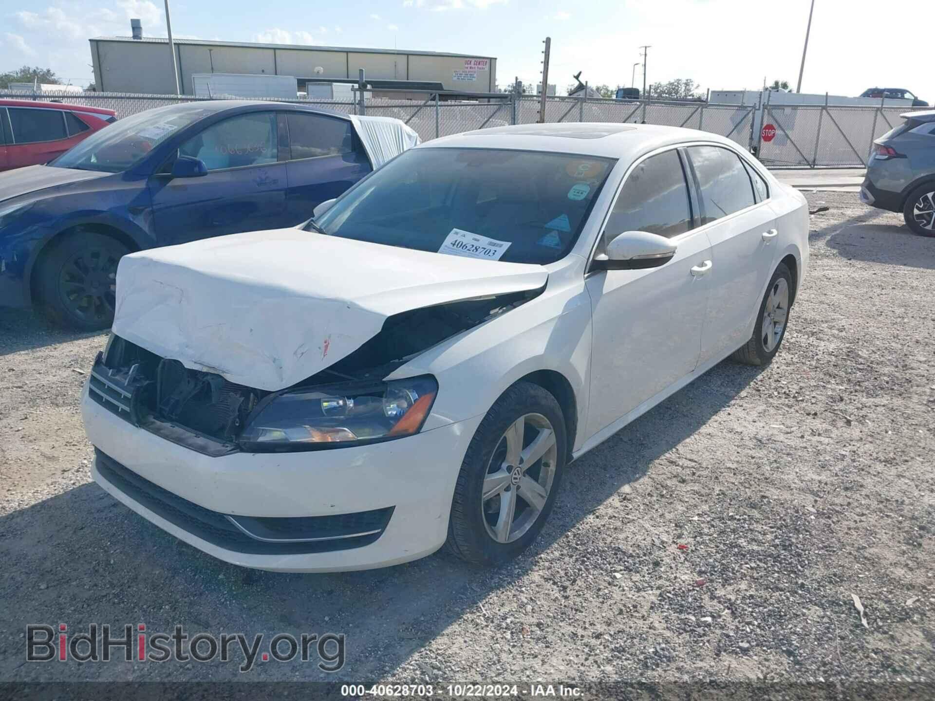 2012 VOLKSWAGEN PASSAT - VIN: 1VWBN7A32CC104842 - Фото 2