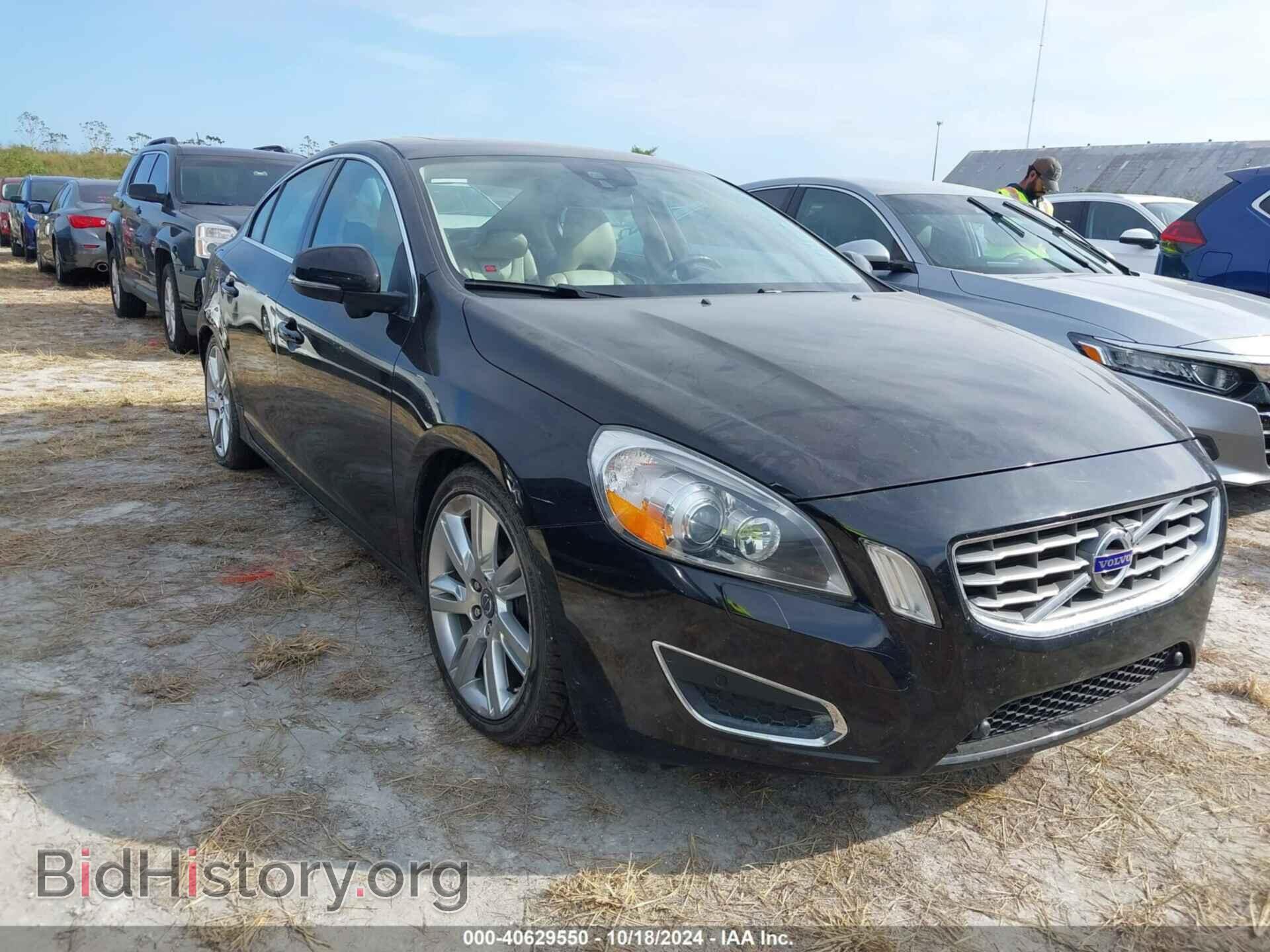 Фотография YV1902FH2B2015696 - VOLVO S60 2011