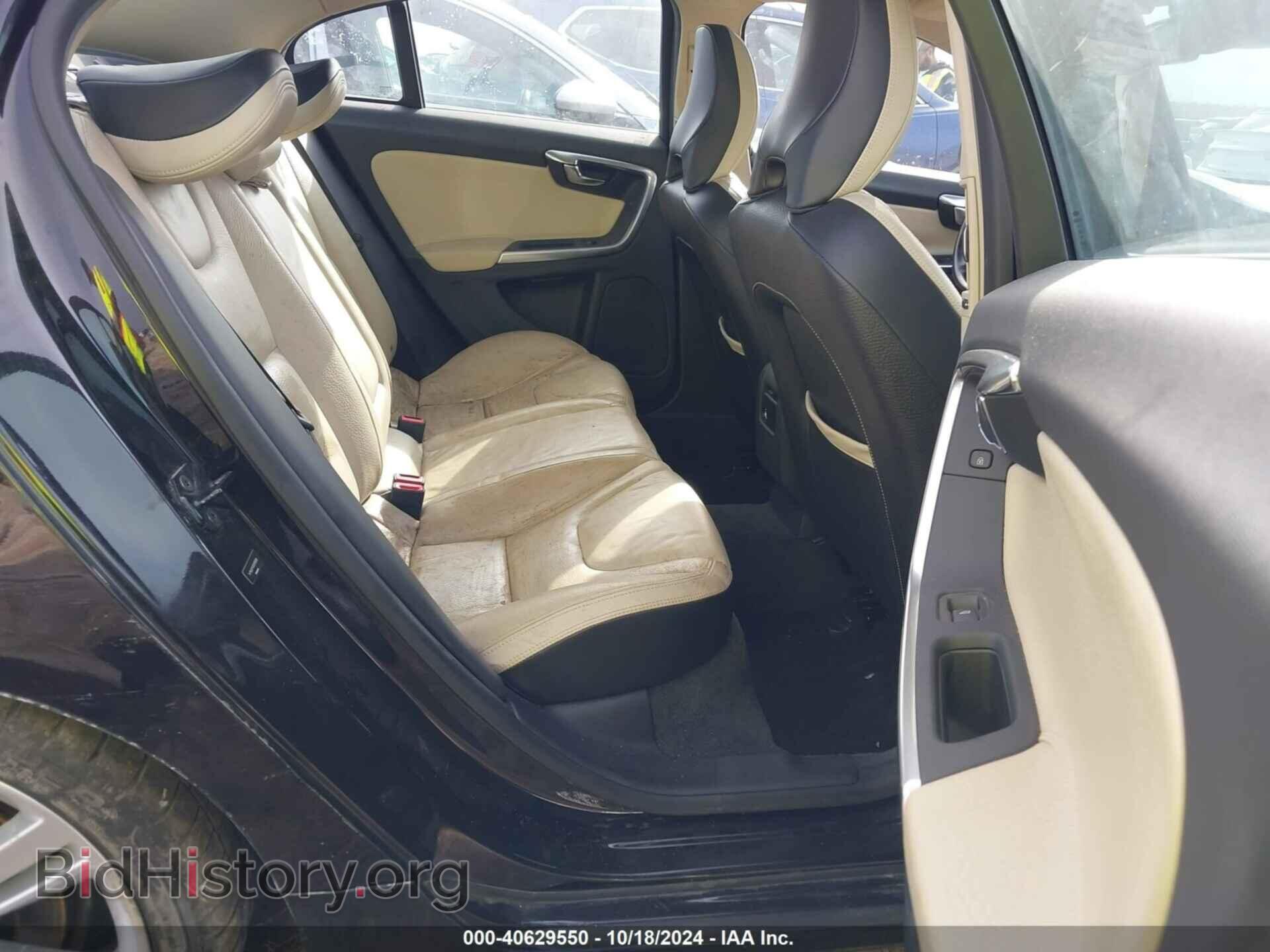 2011 VOLVO S60 - VIN: YV1902FH2B2015696 - Фото 8