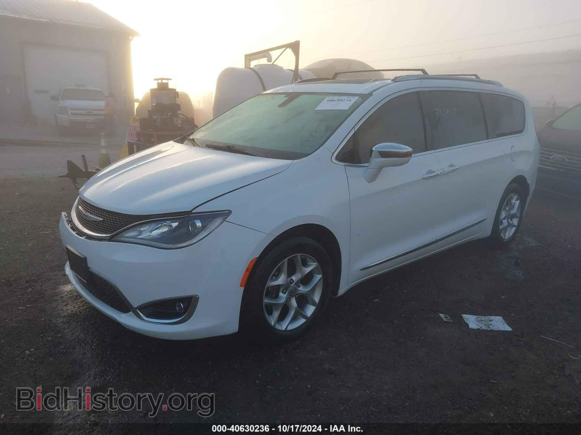 2019 CHRYSLER PACIFICA - VIN: 2C4RC1GG1KR731925 - Photo 2