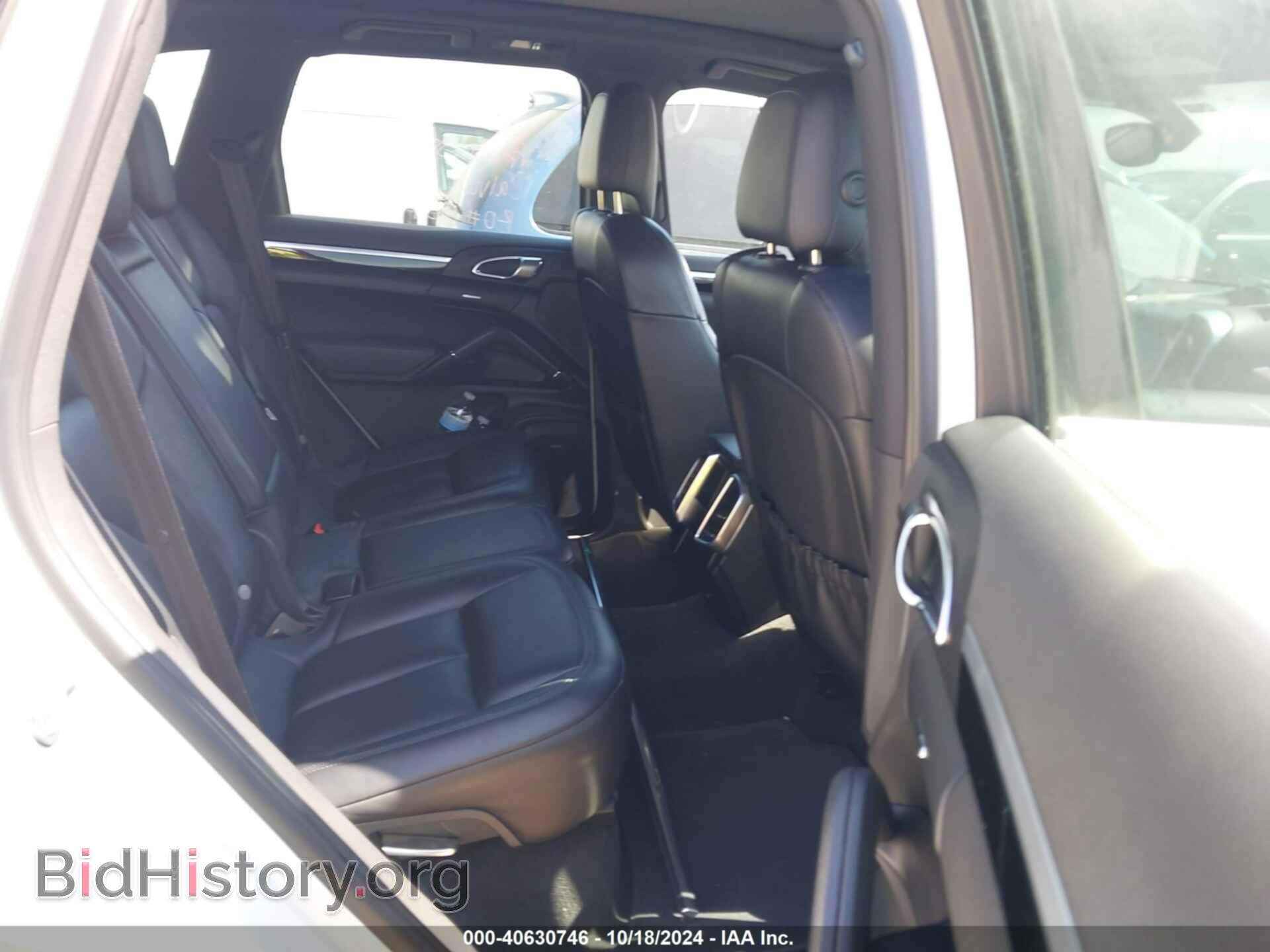 2016 PORSCHE CAYENNE - VIN: WP1AA2A23GLA05438 - Фото 8