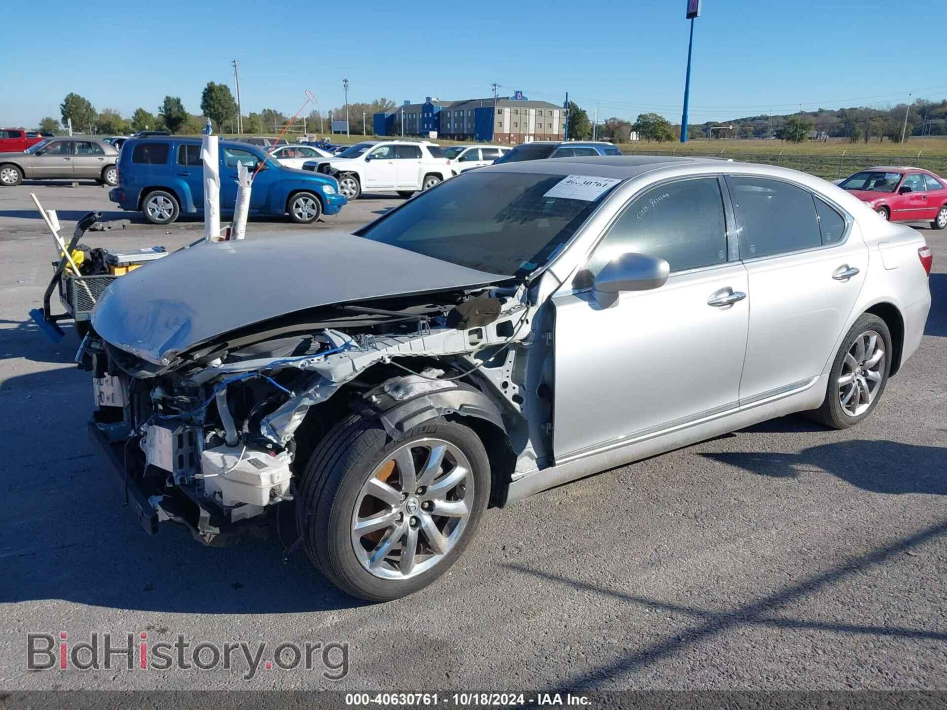 2007 LEXUS LS 460 - VIN: JTHBL46F475013624 - Photo 2