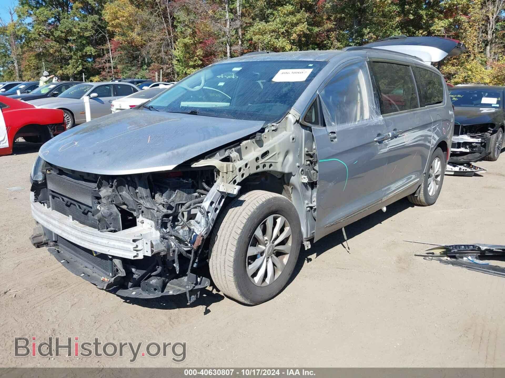 2017 CHRYSLER PACIFICA - VIN: 2C4RC1BG3HR837390 - Фото 2
