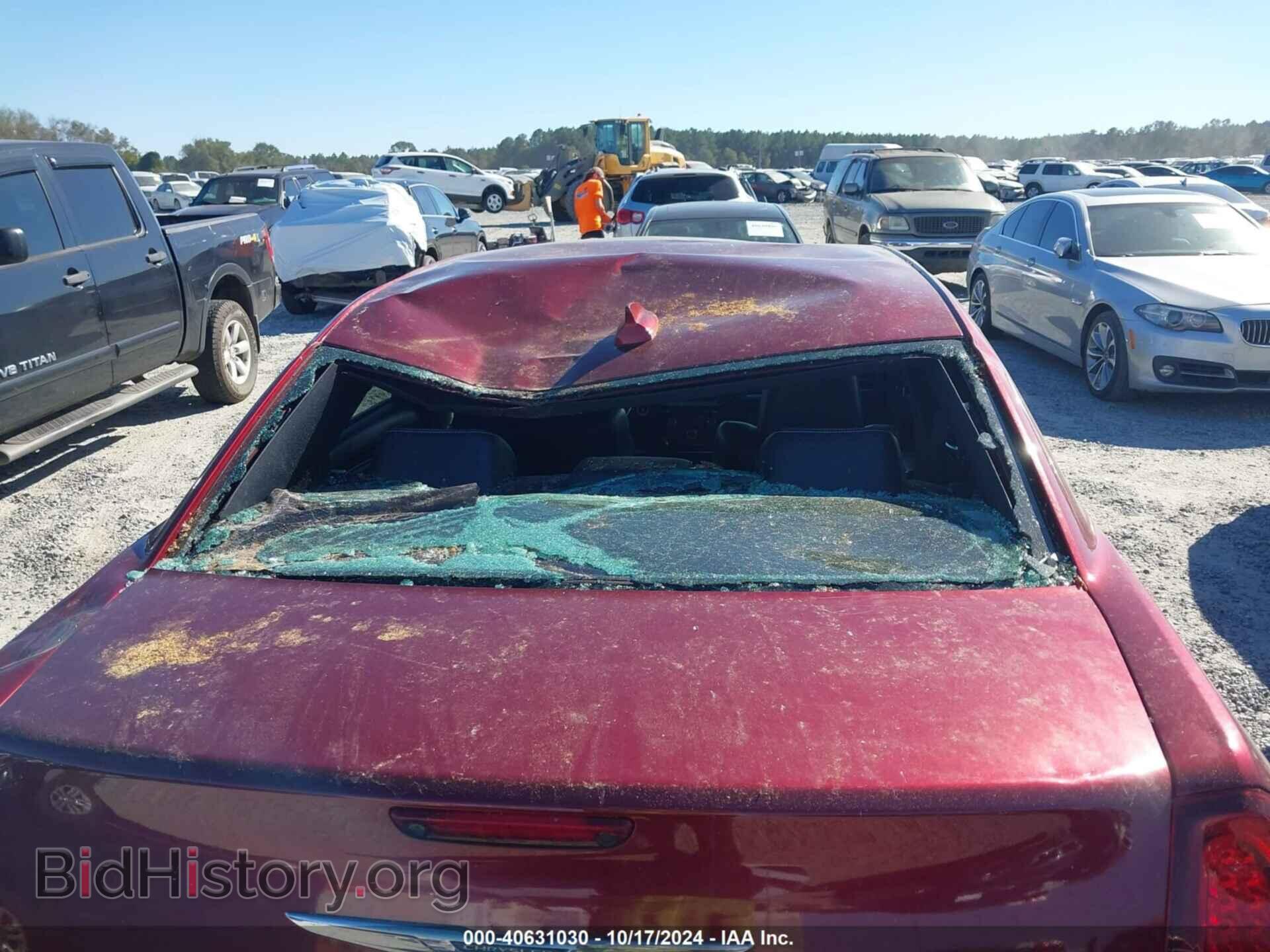 2020 CHRYSLER 300 - VIN: 2C3CCAGG3LH141985 - Фото 6