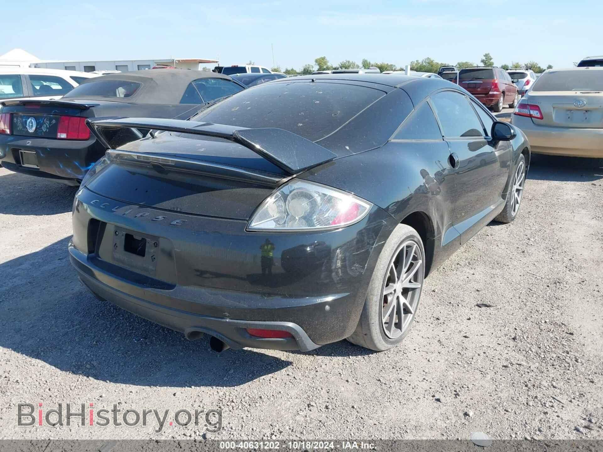 2011 MITSUBISHI ECLIPSE - VIN: 4A31K5DF8BE007338 - Photo 4