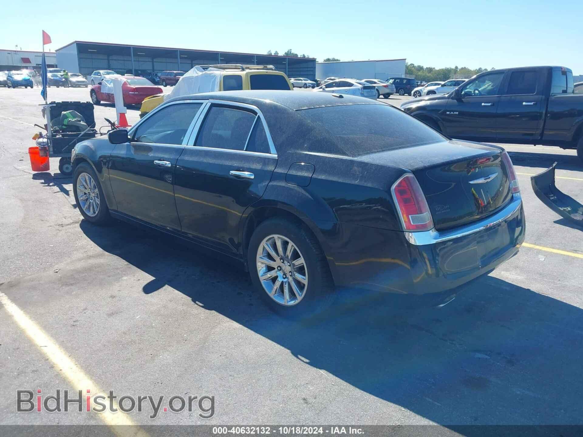 2012 CHRYSLER 300 - VIN: 2C3CCACG2CH216357 - Фото 3