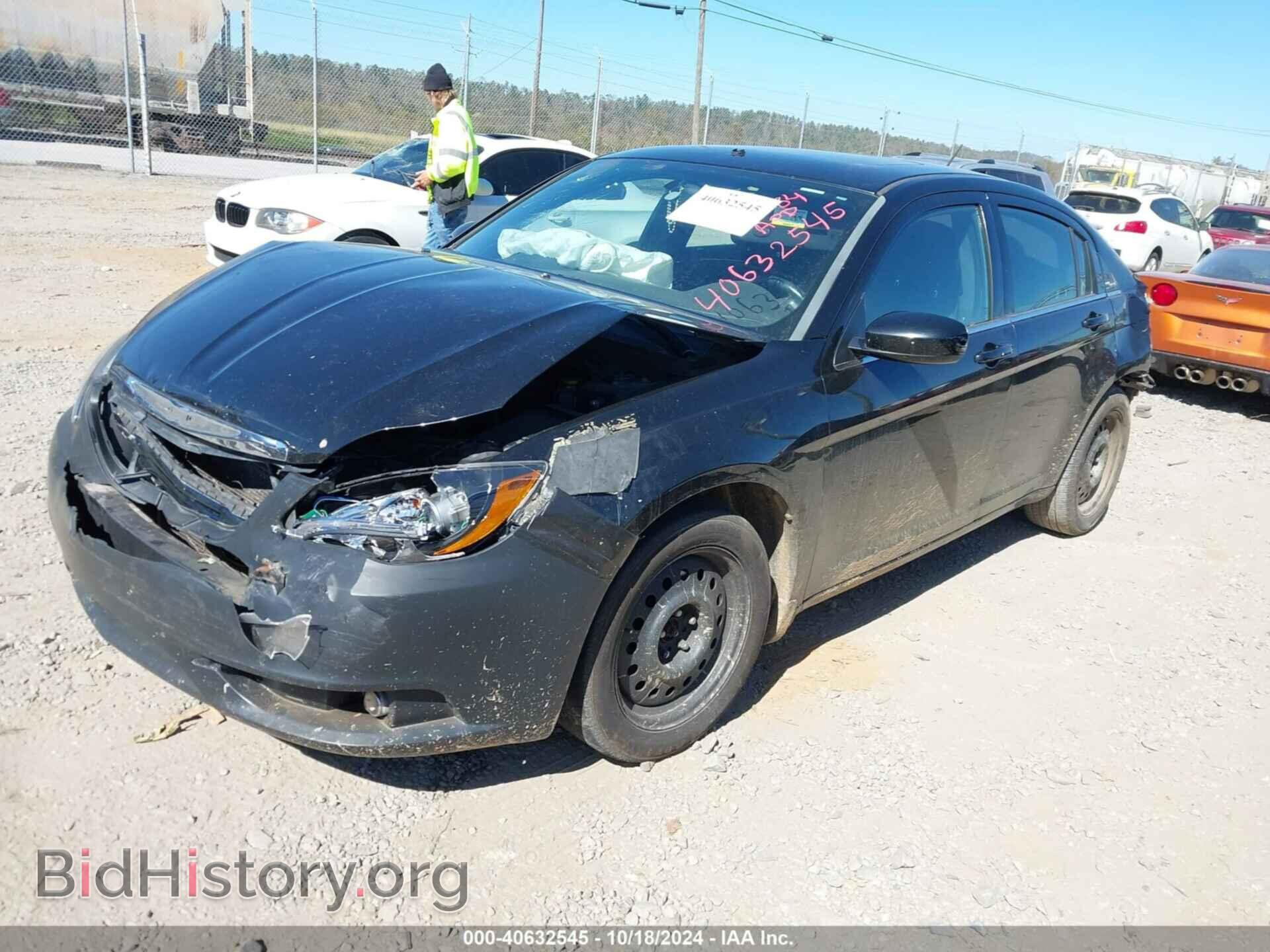 2013 CHRYSLER 200 - VIN: 1C3CCBBB6DN579166 - Photo 2
