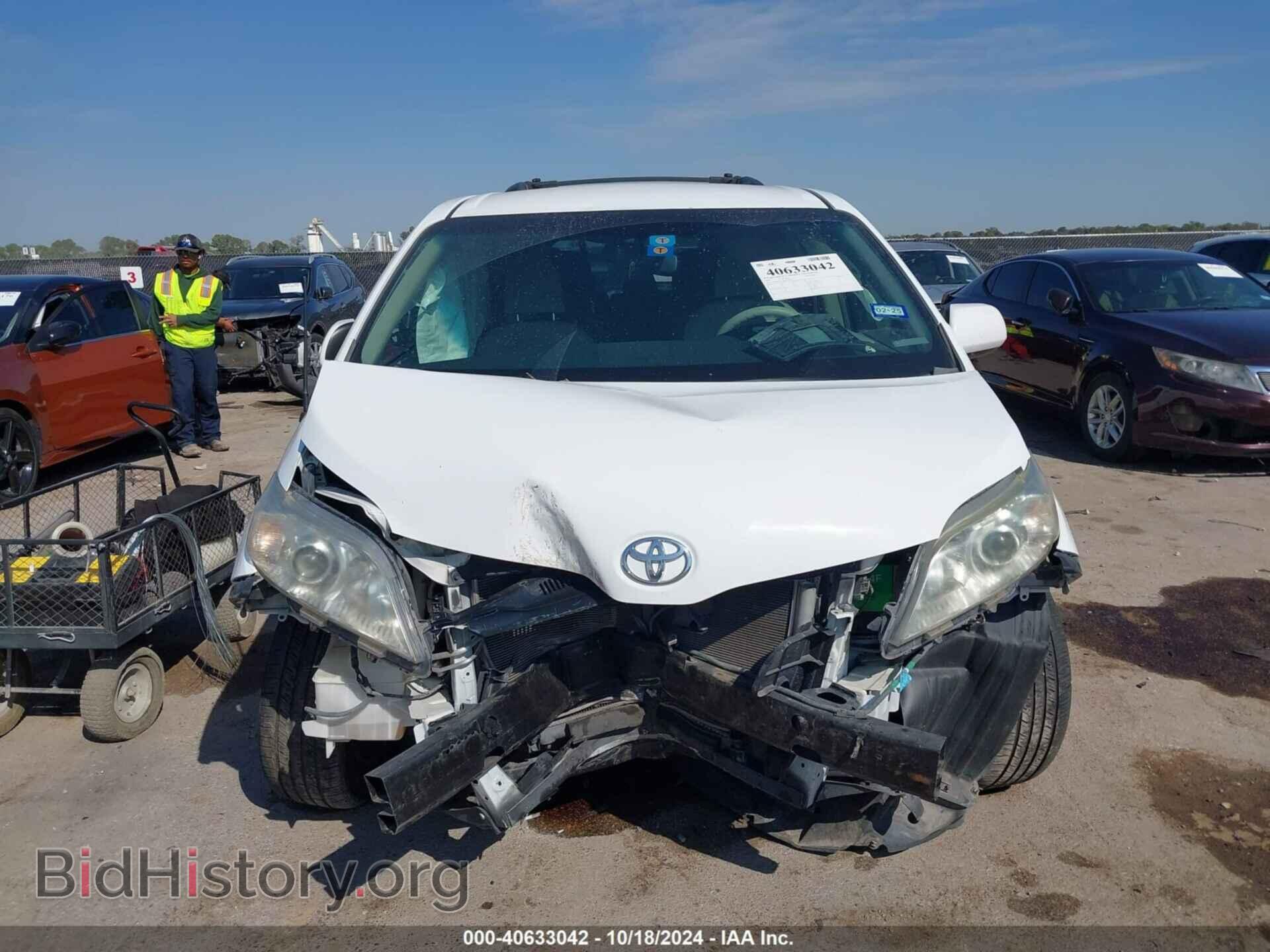 2011 TOYOTA SIENNA - VIN: 5TDKK3DC2BS172376 - Фото 12