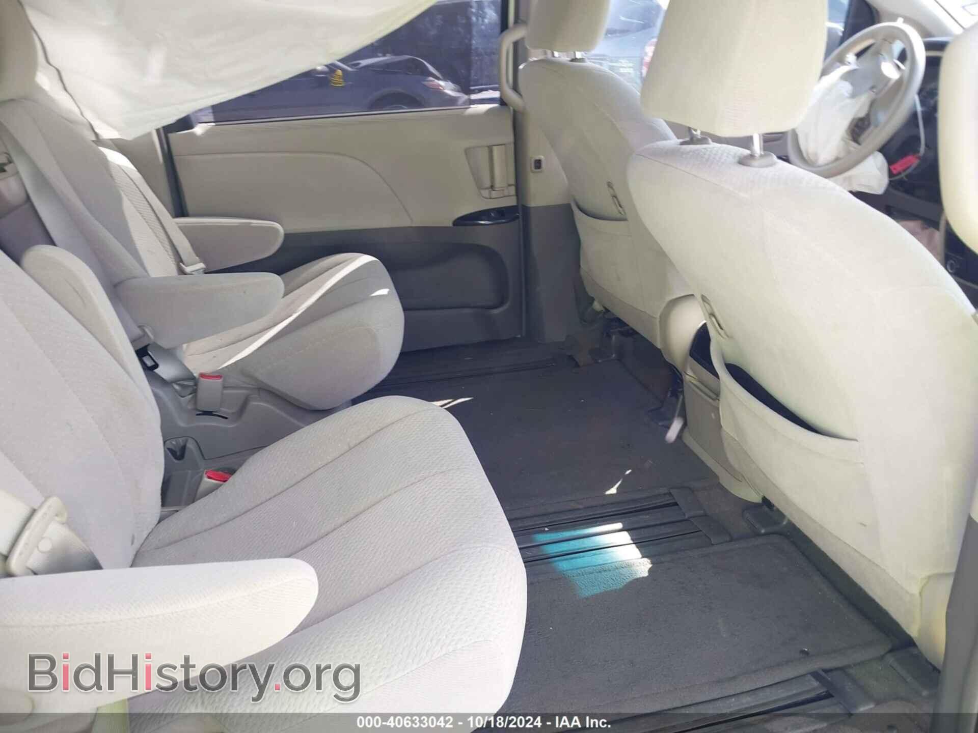 2011 TOYOTA SIENNA - VIN: 5TDKK3DC2BS172376 - Фото 8