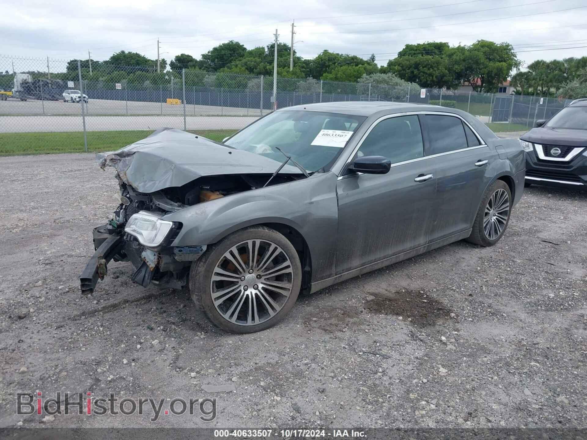2012 CHRYSLER 300 - VIN: 2C3CCACG4CH253040 - Фото 2