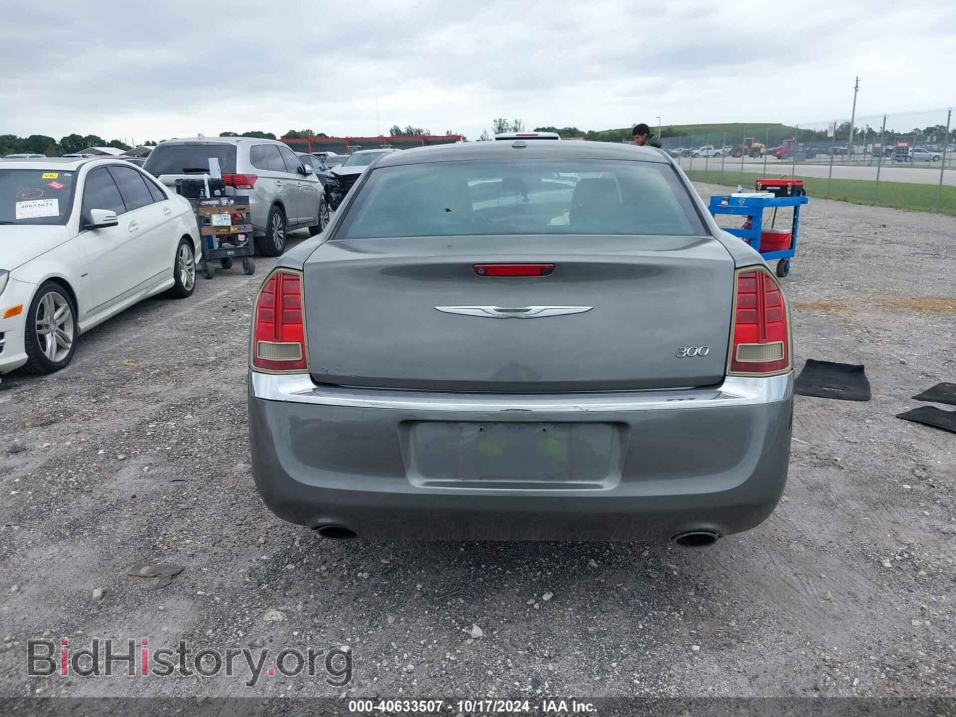 2012 CHRYSLER 300 - VIN: 2C3CCACG4CH253040 - Фото 16