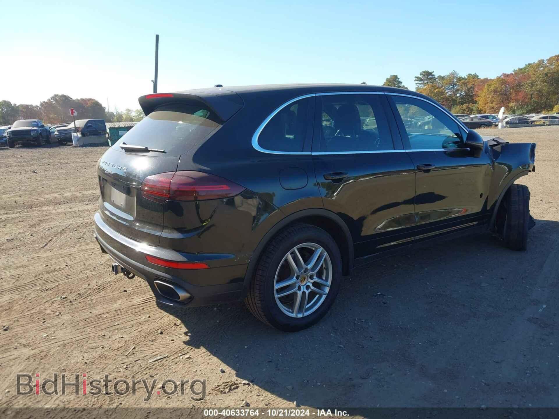 2016 PORSCHE CAYENNE - VIN: WP1AA2A28GKA38134 - Фото 4