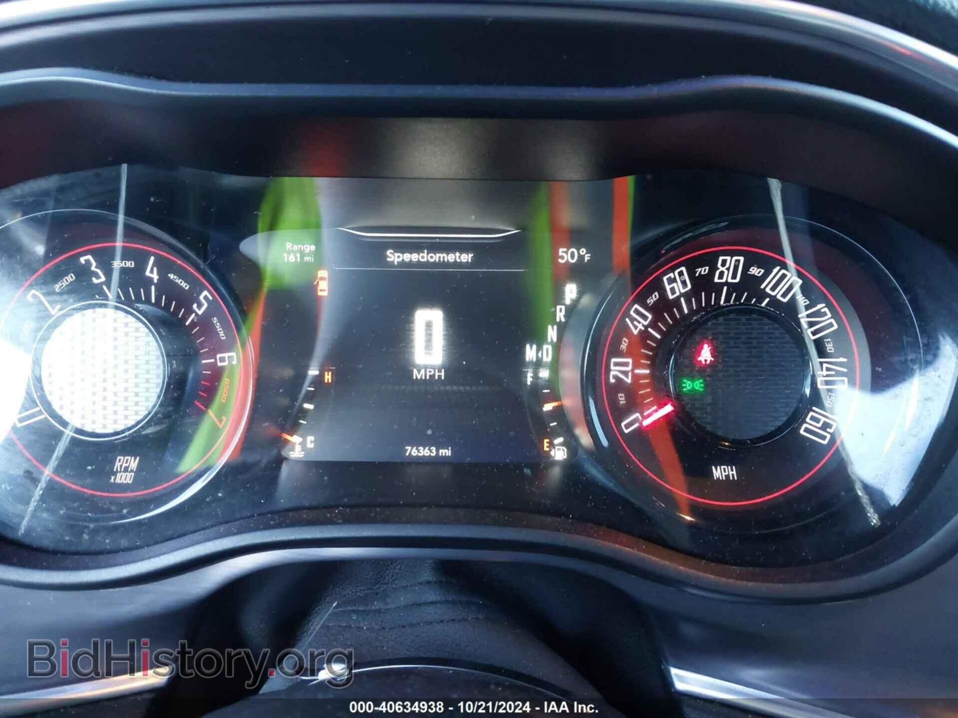 2018 DODGE CHALLENGER - VIN: 2C3CDZAGXJH217266 - Фото 7