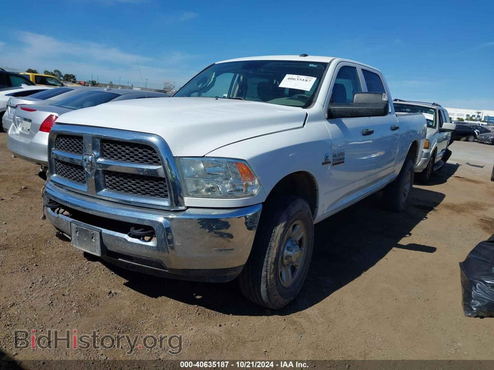 2018 RAM 2500 - VIN: 3C6UR5CL5JG217445 - Фото 2